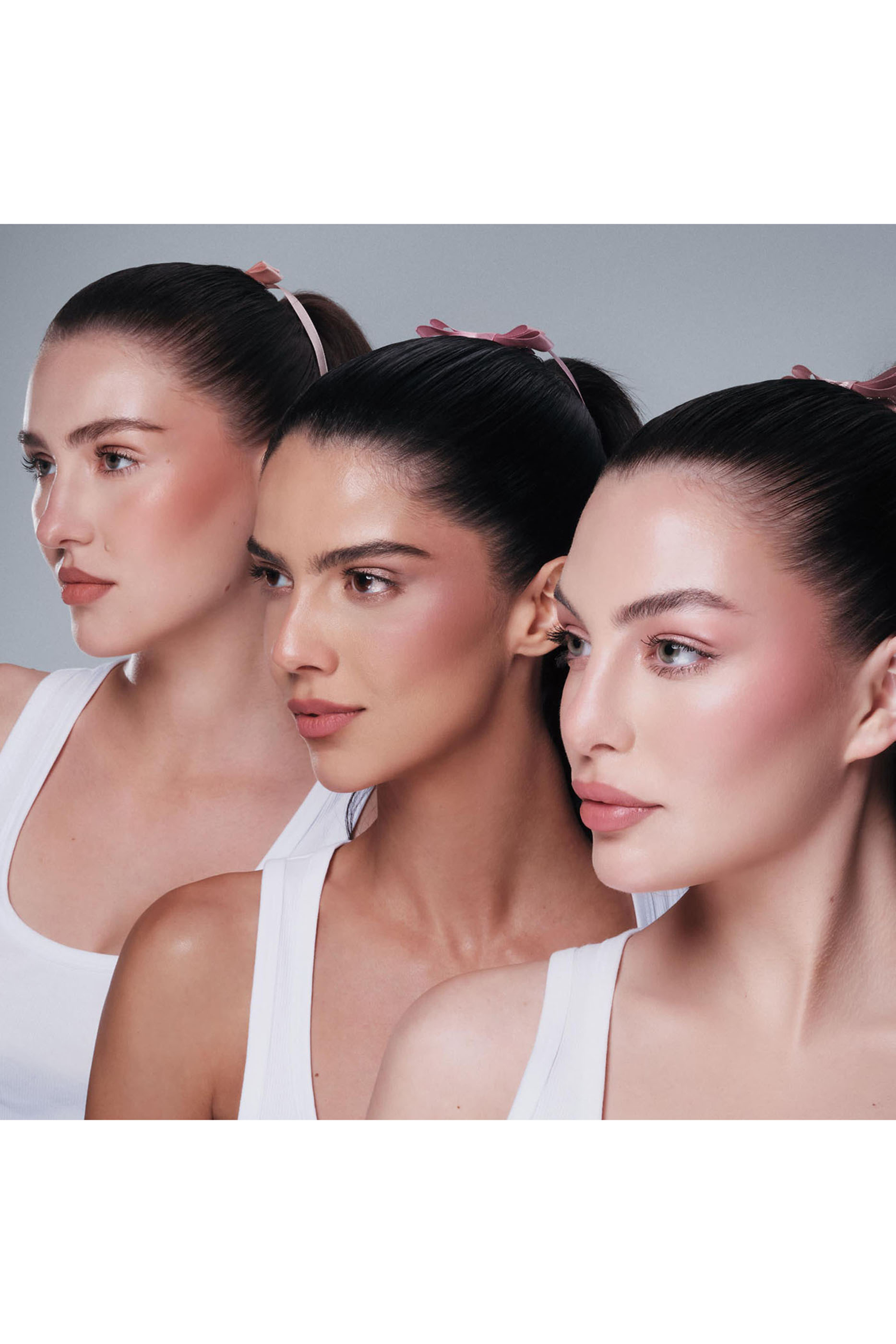 Cashmere Touch Silky Blurring Blush Powder