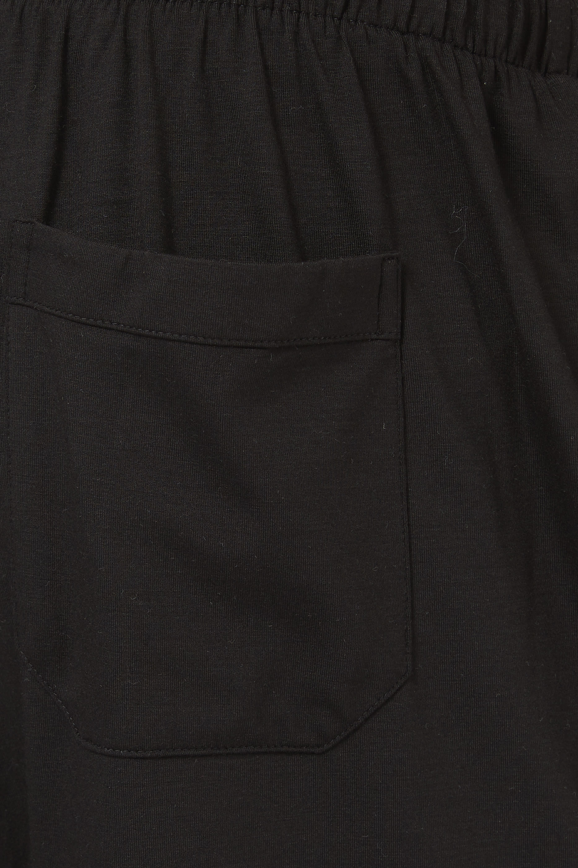 Plain Basel Shorts