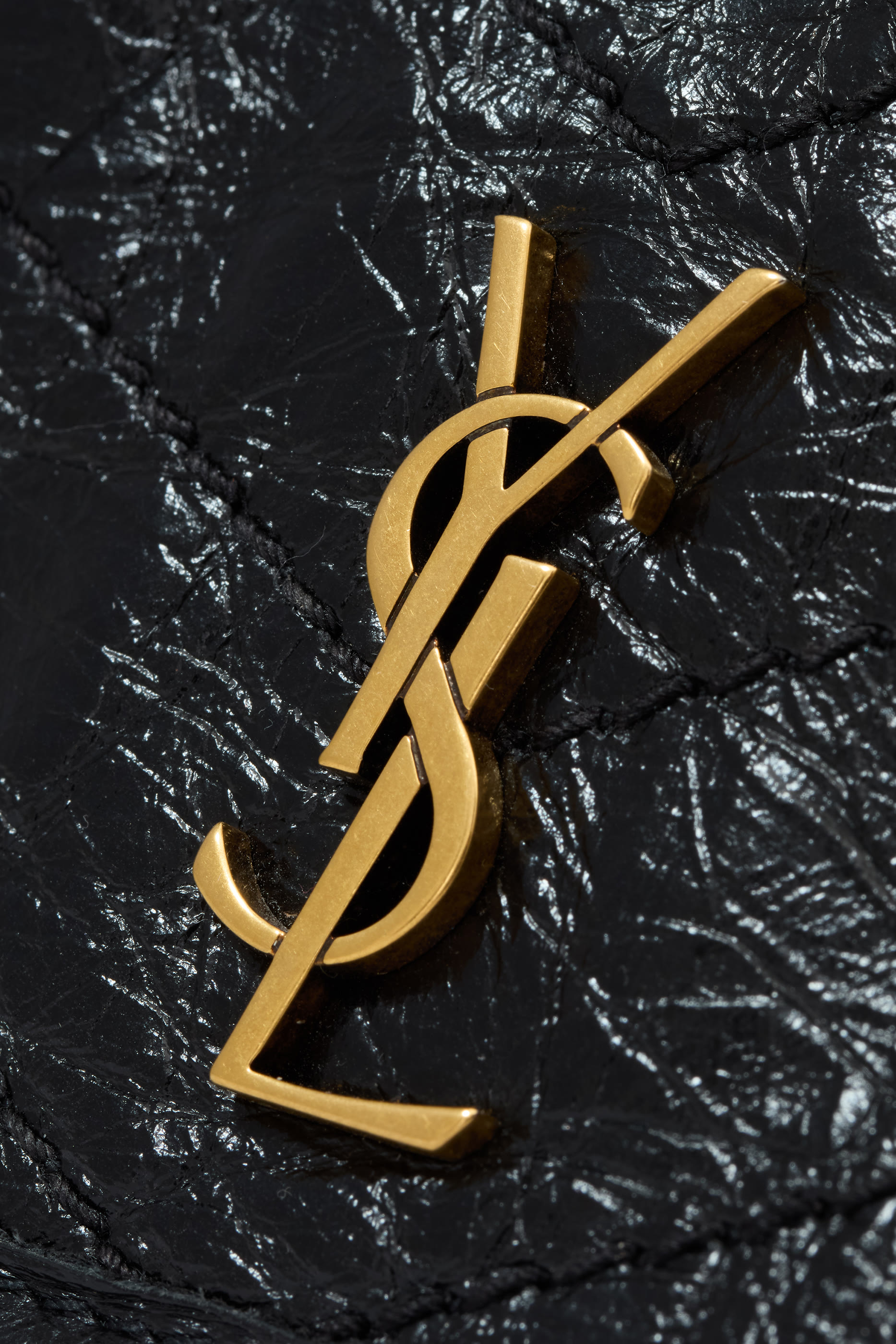 Niki Chain Pouch in Vintage Leather
