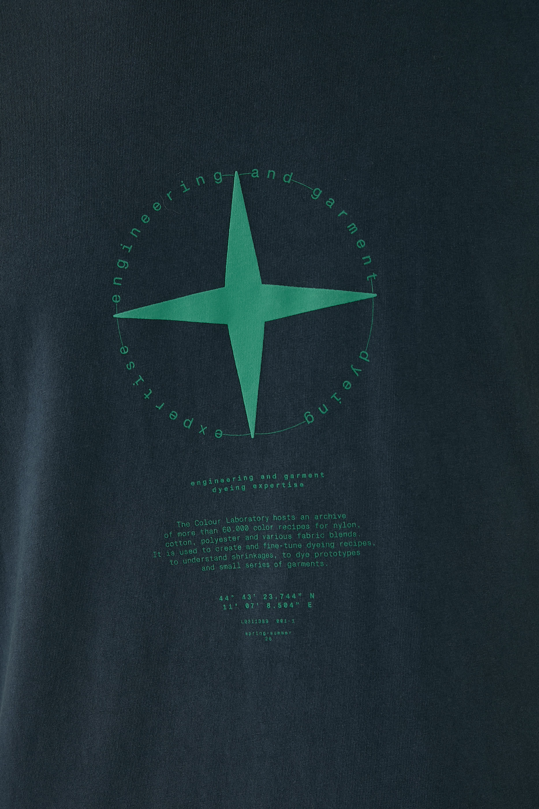 Light Compass Print T-Shirt