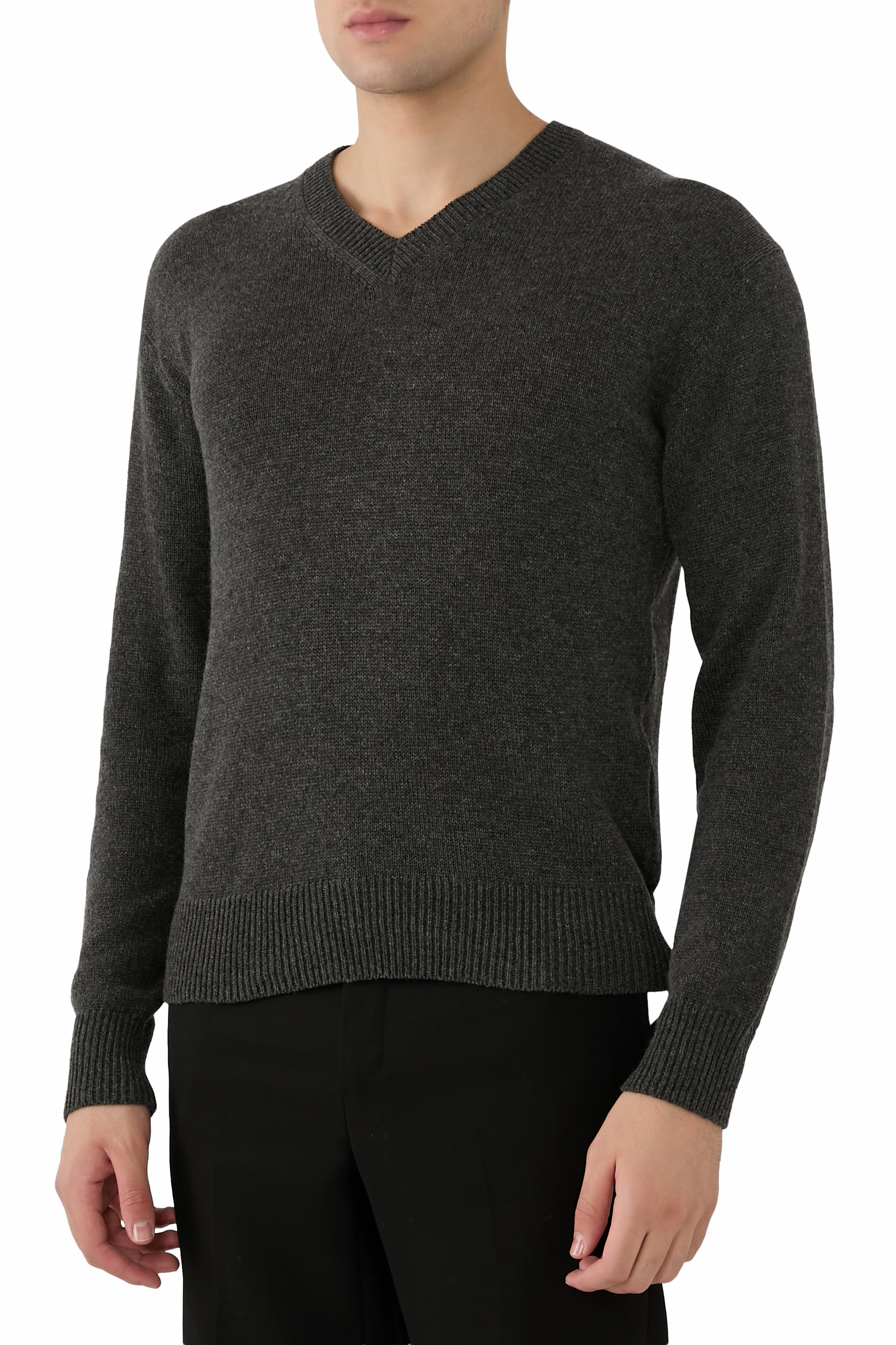 Light Cashmere Knit V-Neck Pullover 