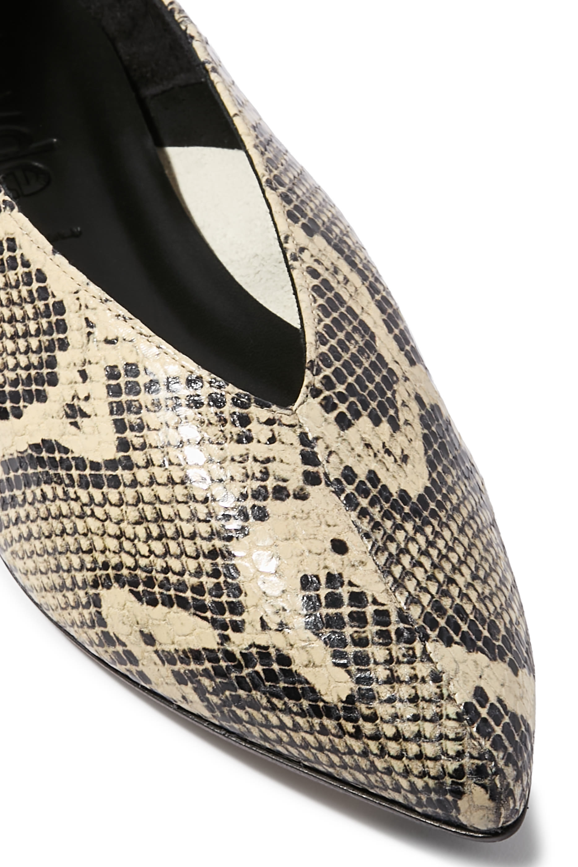 Moa Pointed-Toe Flats