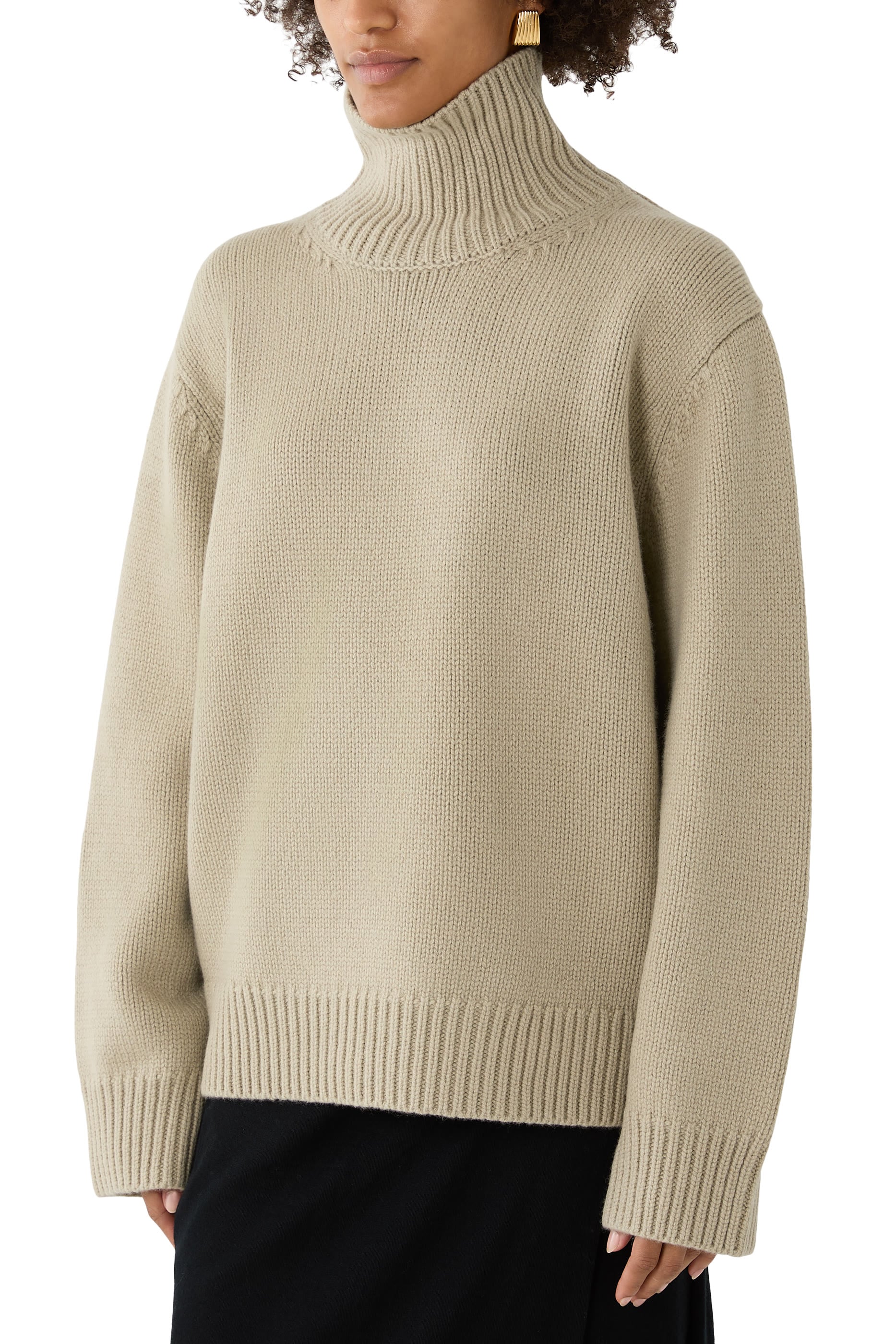 Oversized Lambswool Turtleneck Sweatshirt 