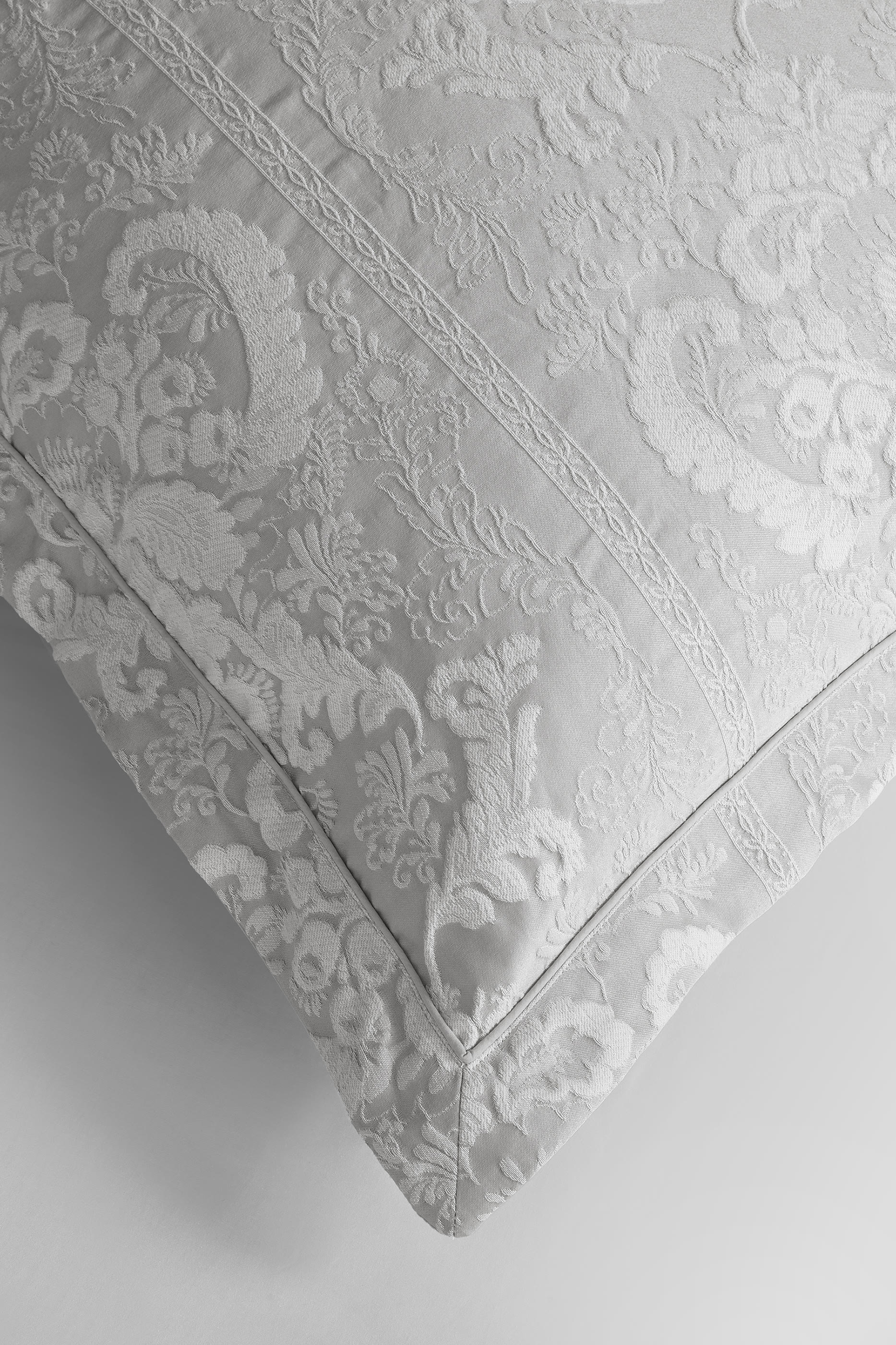 Vivana European Pillowcase