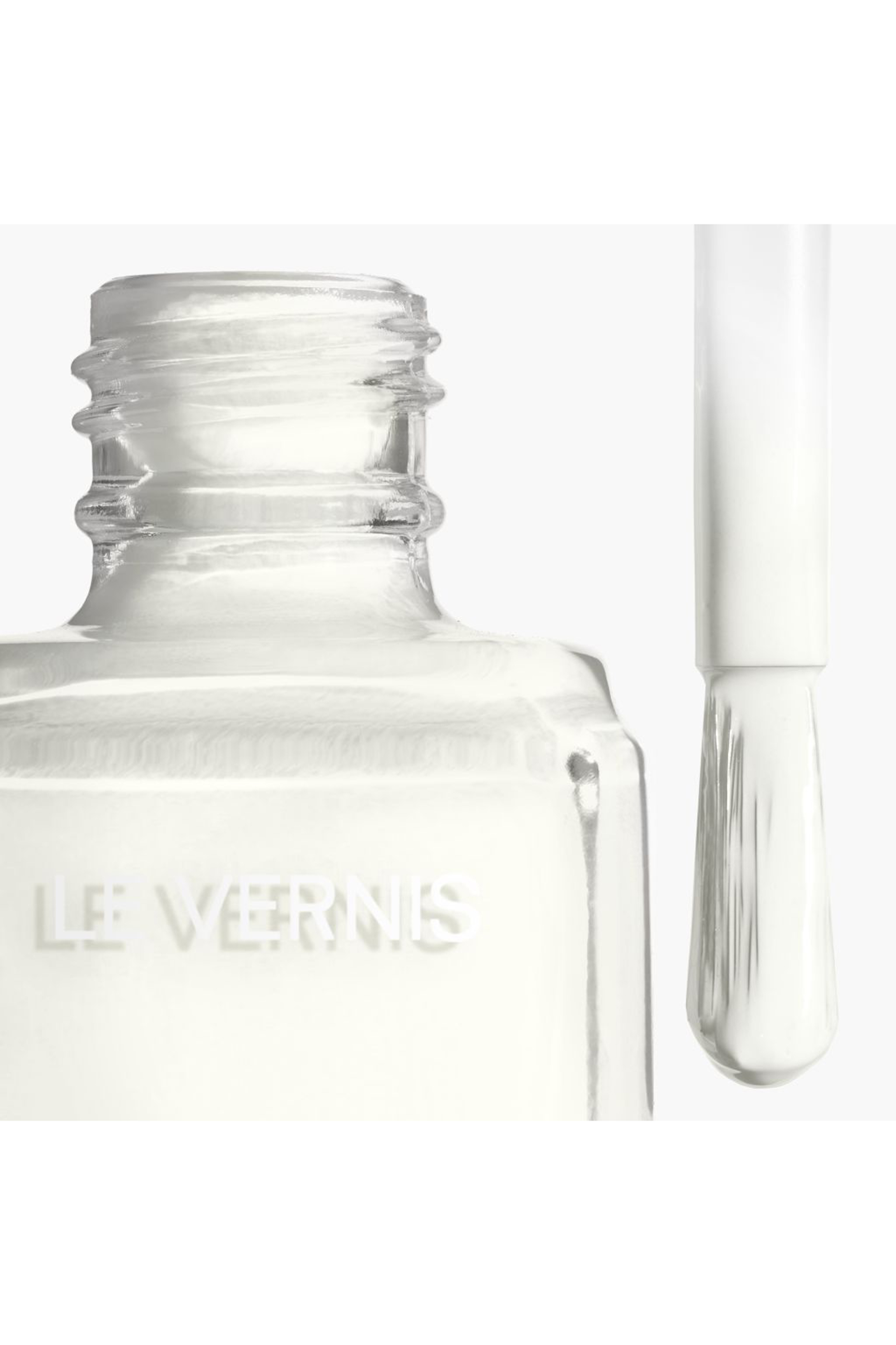 طلاء أظافر Chanel LE VERNIS