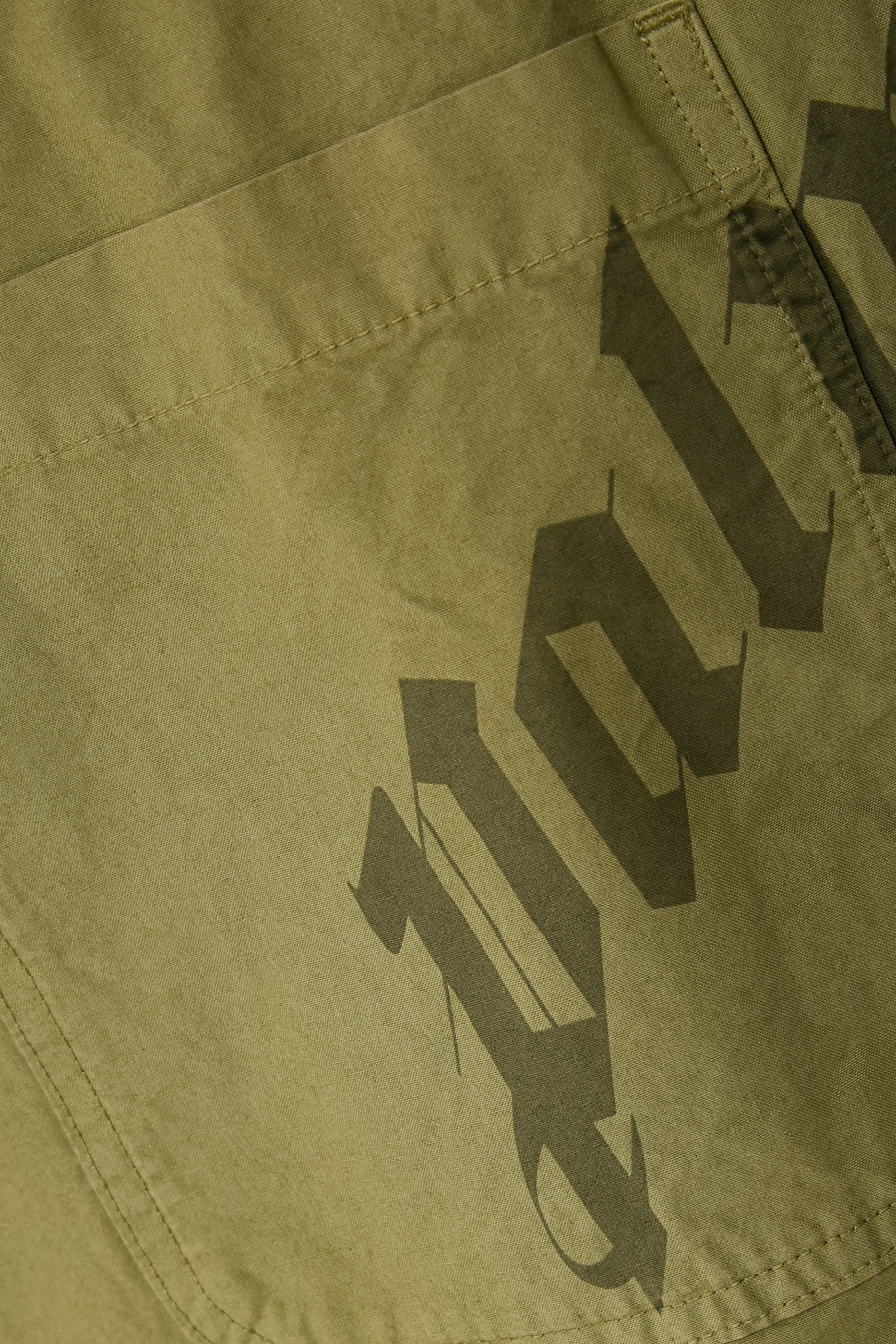 Curved Logo Cargo Pants