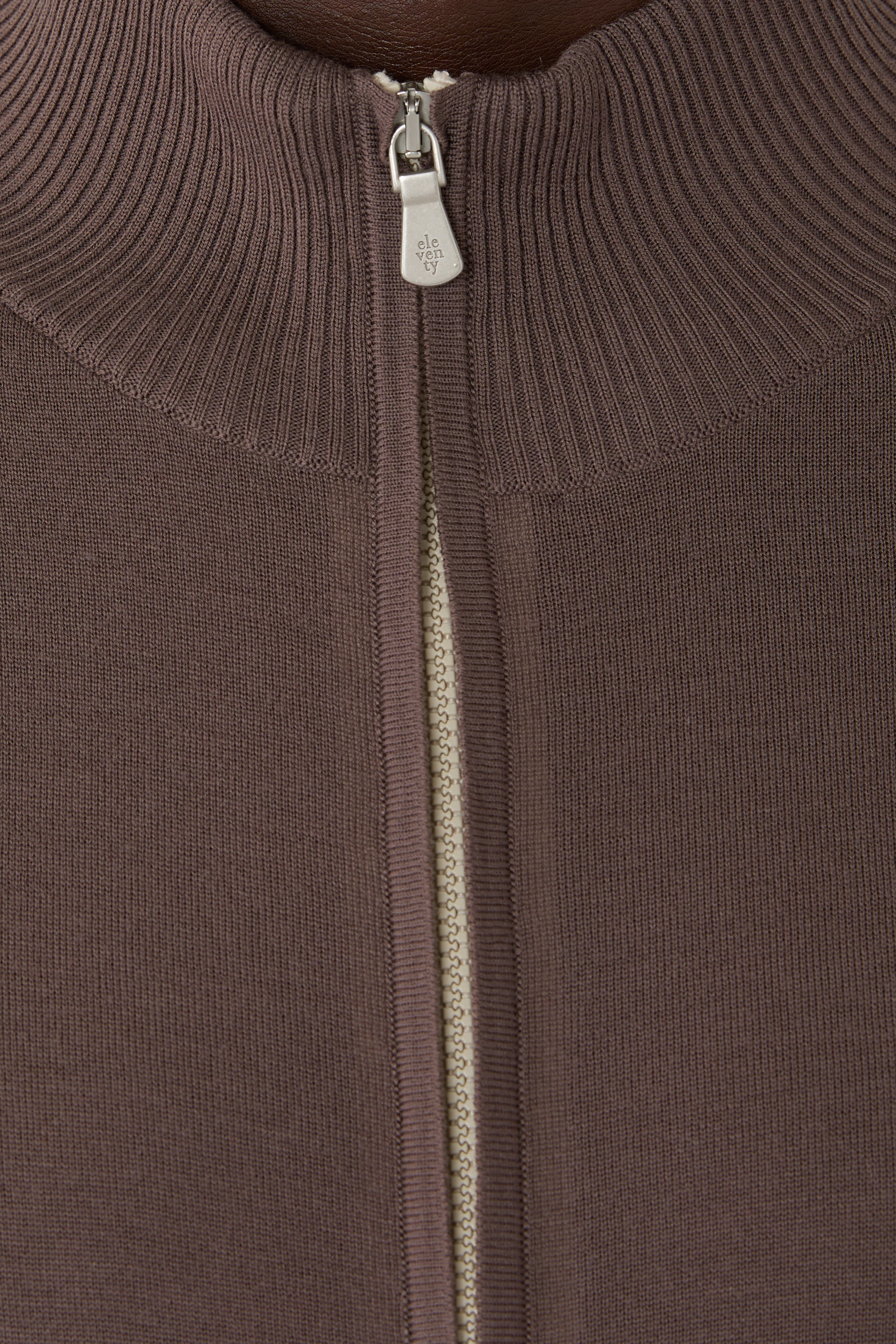 Full Zip Sweater 