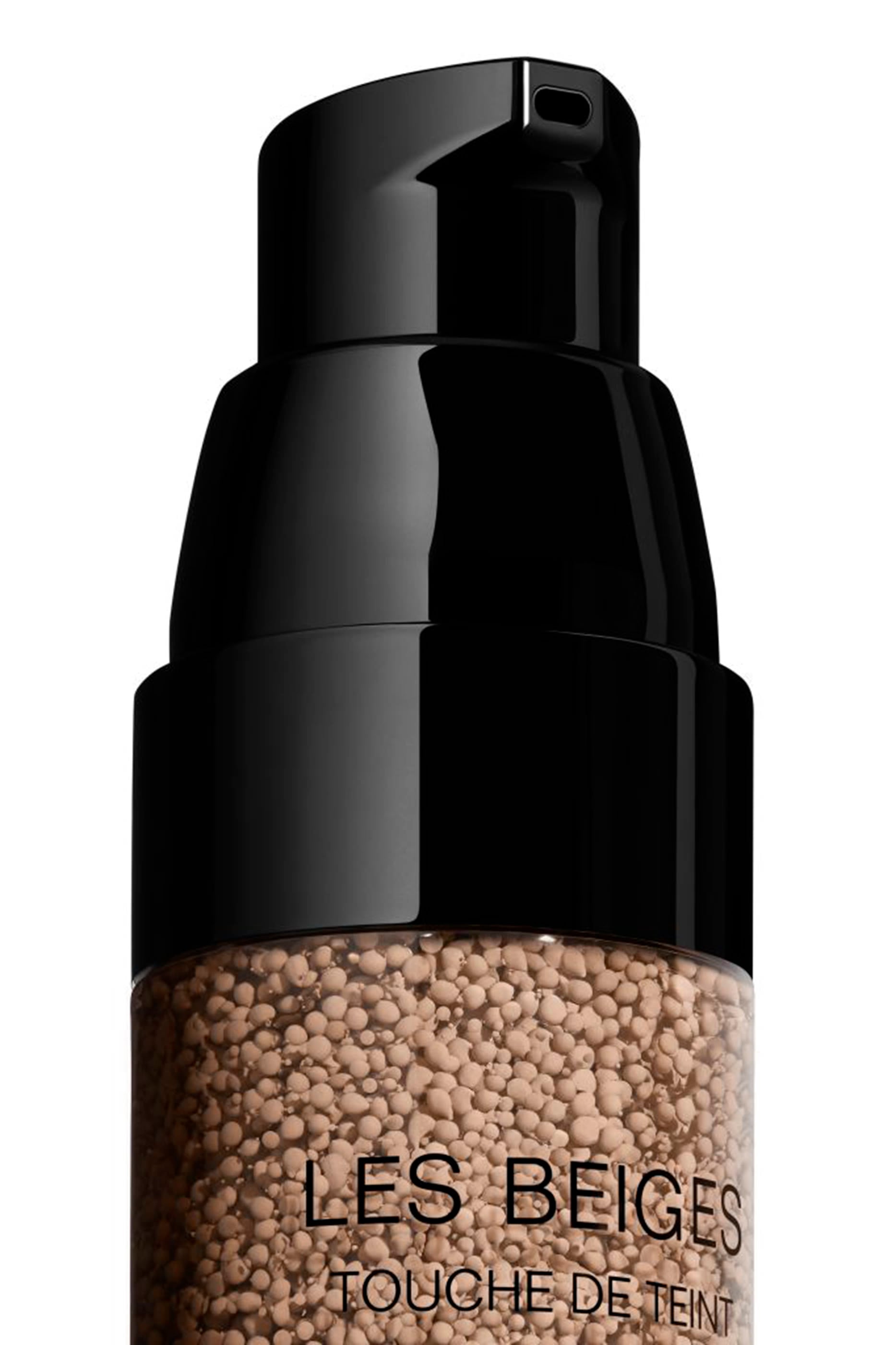 Les Beiges Touch Water-Fresh Complexion With Micro-Droplet Pigments