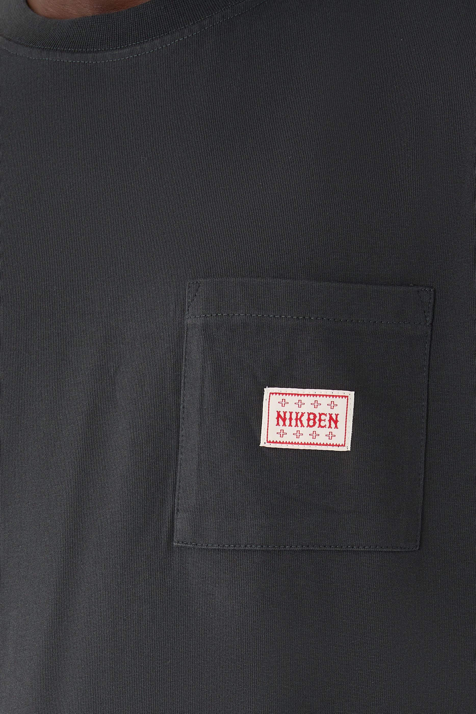  Pocket Fish Loose T-Shirt 