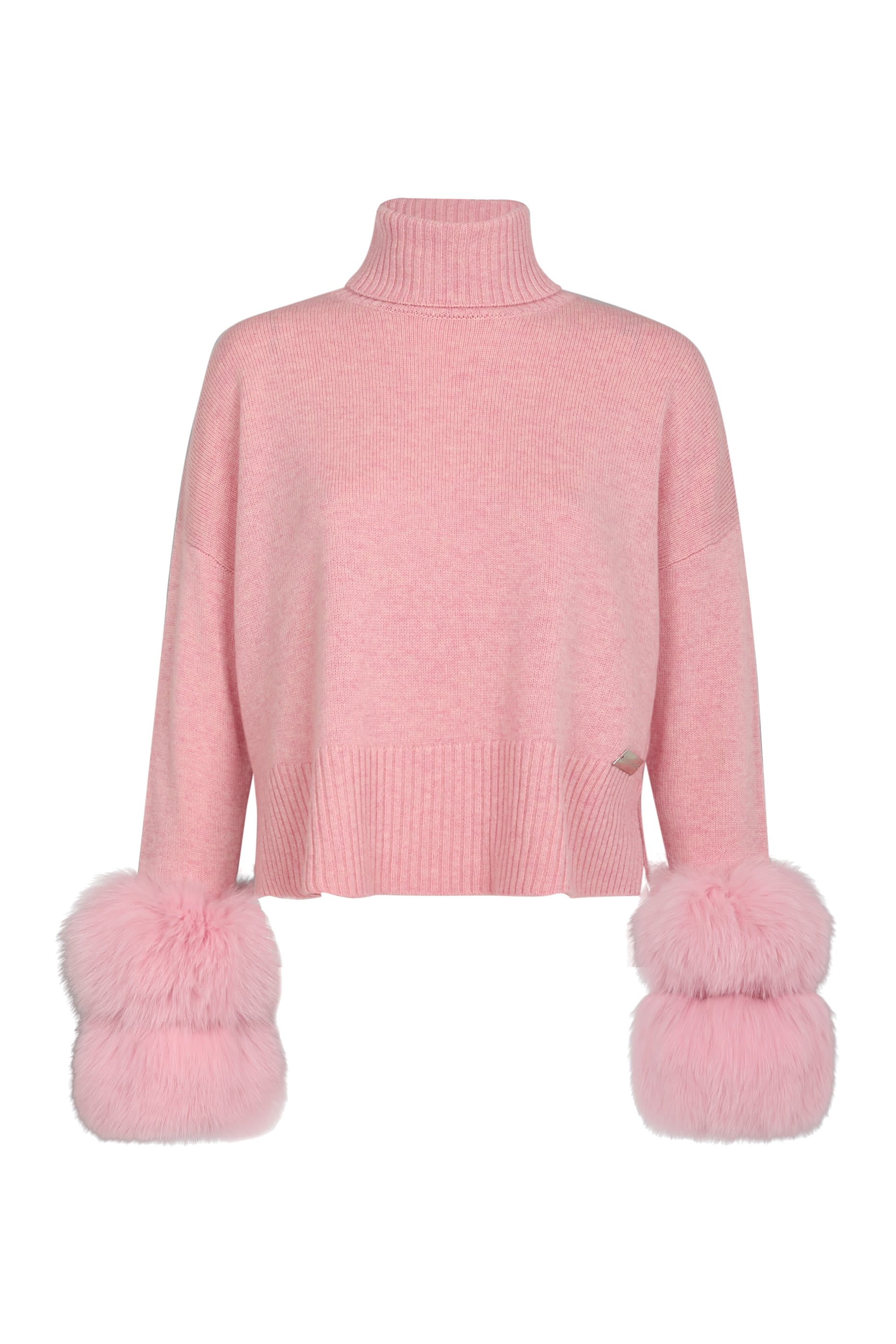 Cropped Roll Neck Sweater with Double Ring Fox Cuffs 