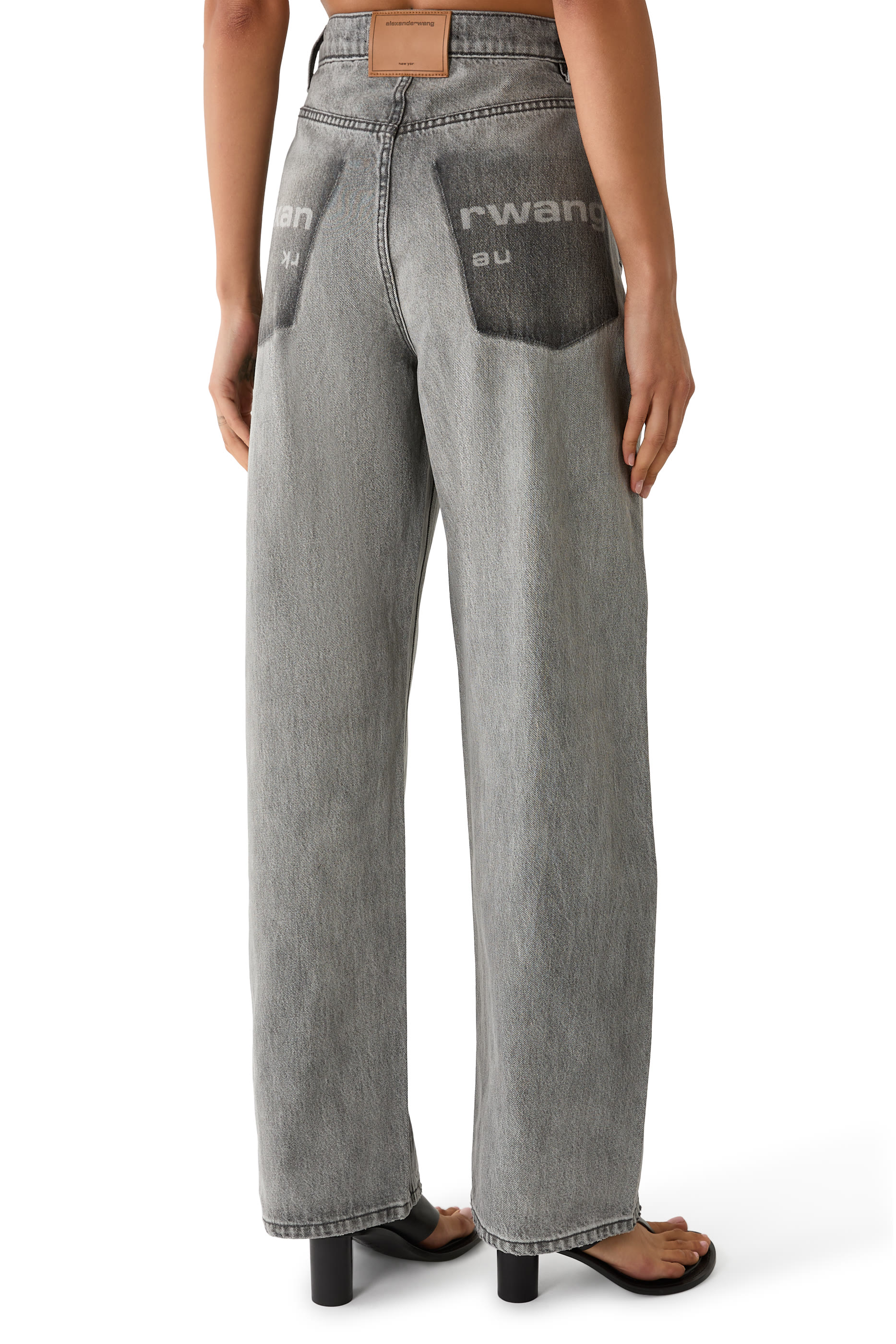 Float Shadow Pocket Relaxed Jeans 