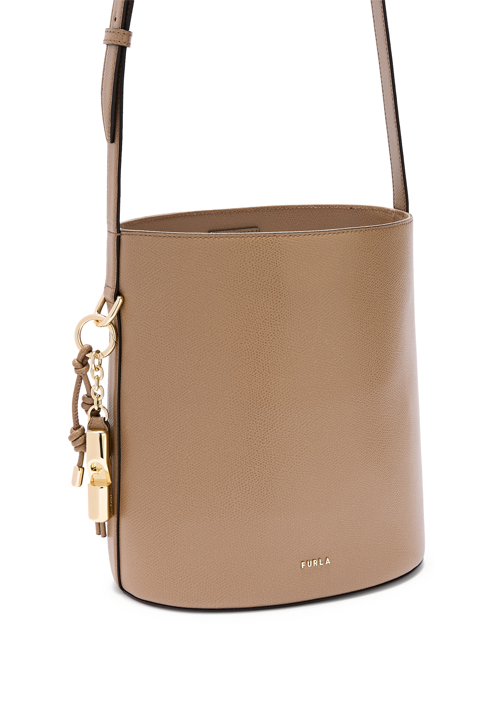  Roxie Small Bucket Bag 