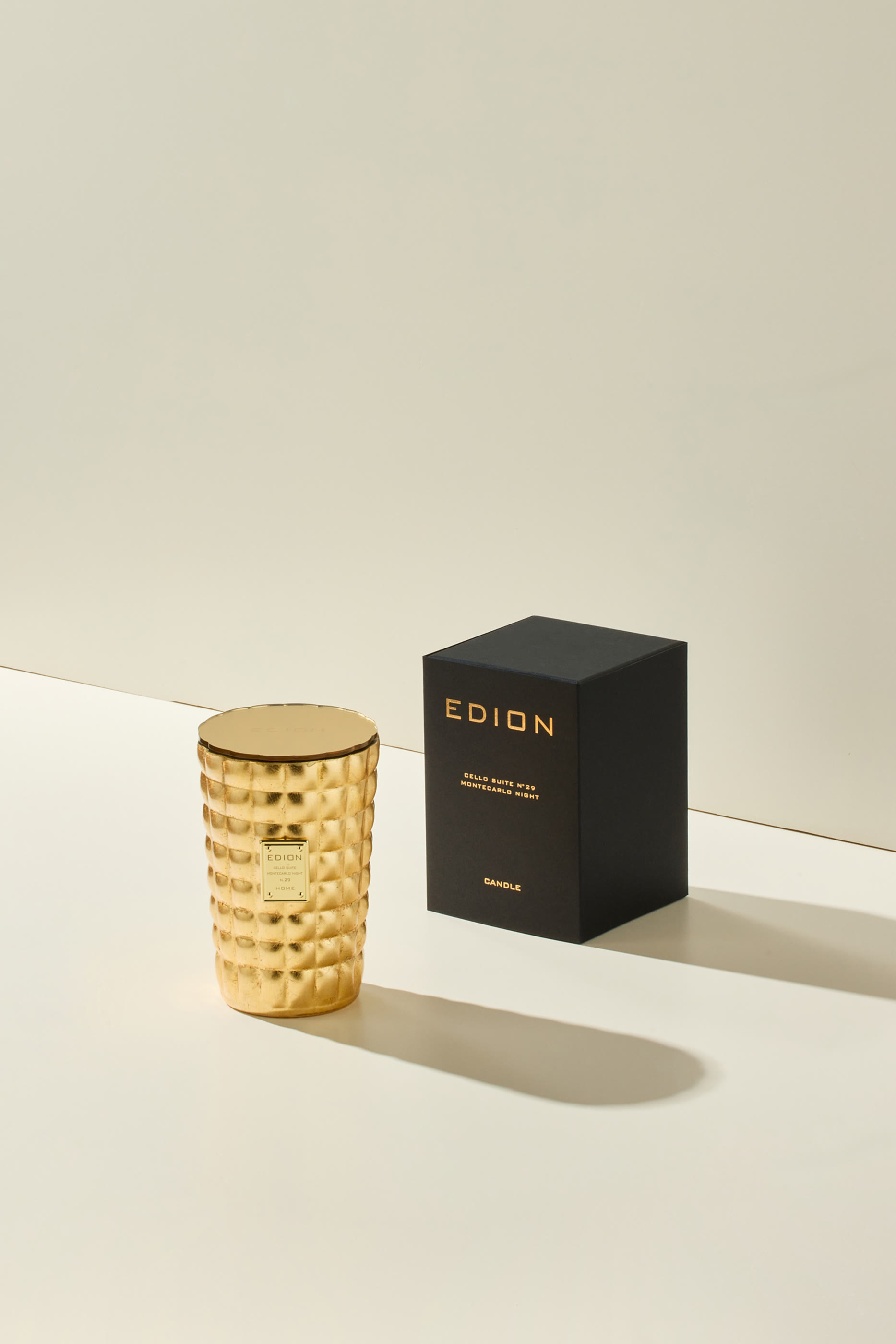 شمعة مونت كارلو نايت نمبر 29 معطرة فاخرة