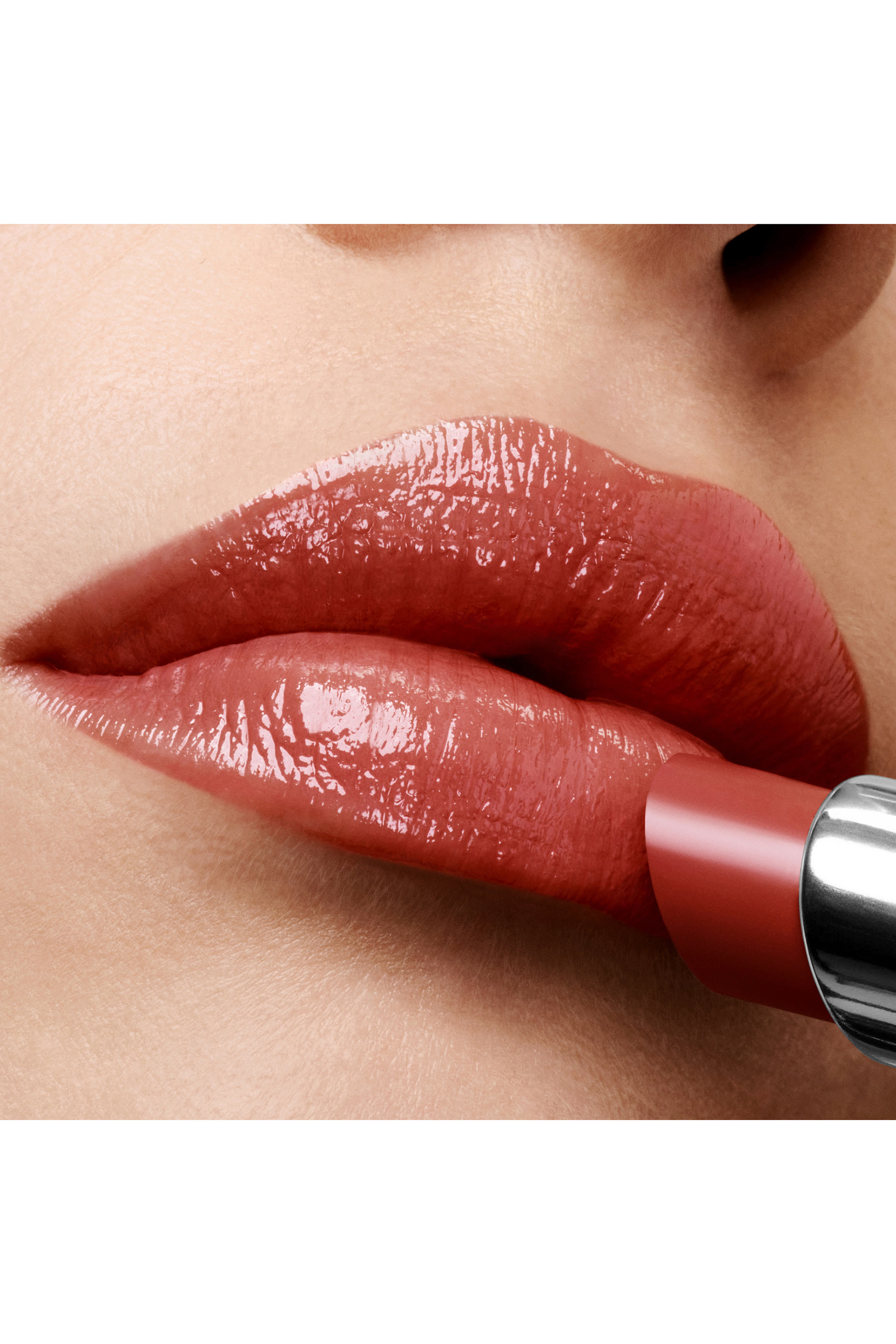 Soleil Neige Ultra-Shine Lip Color