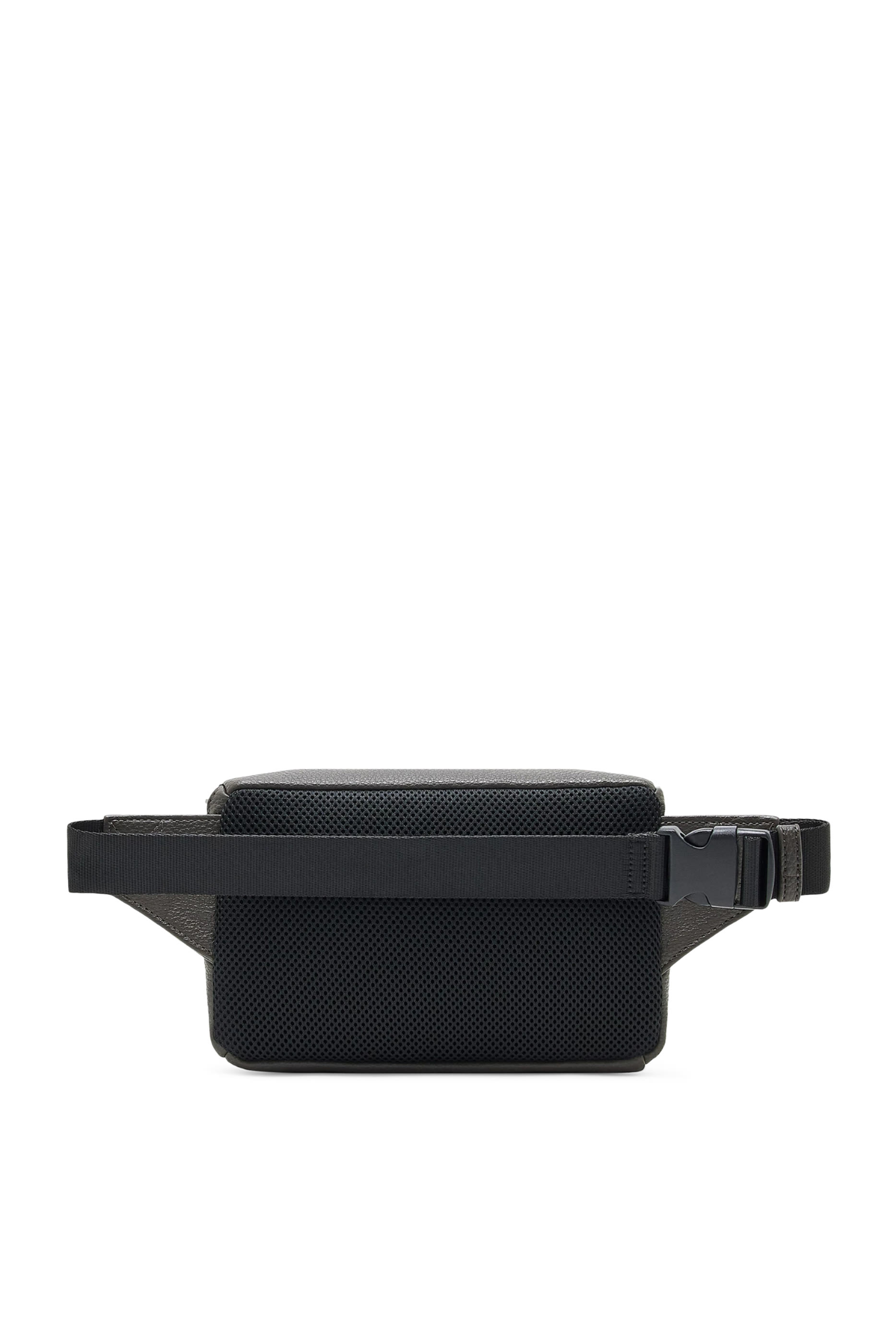 Ian Beauty Case