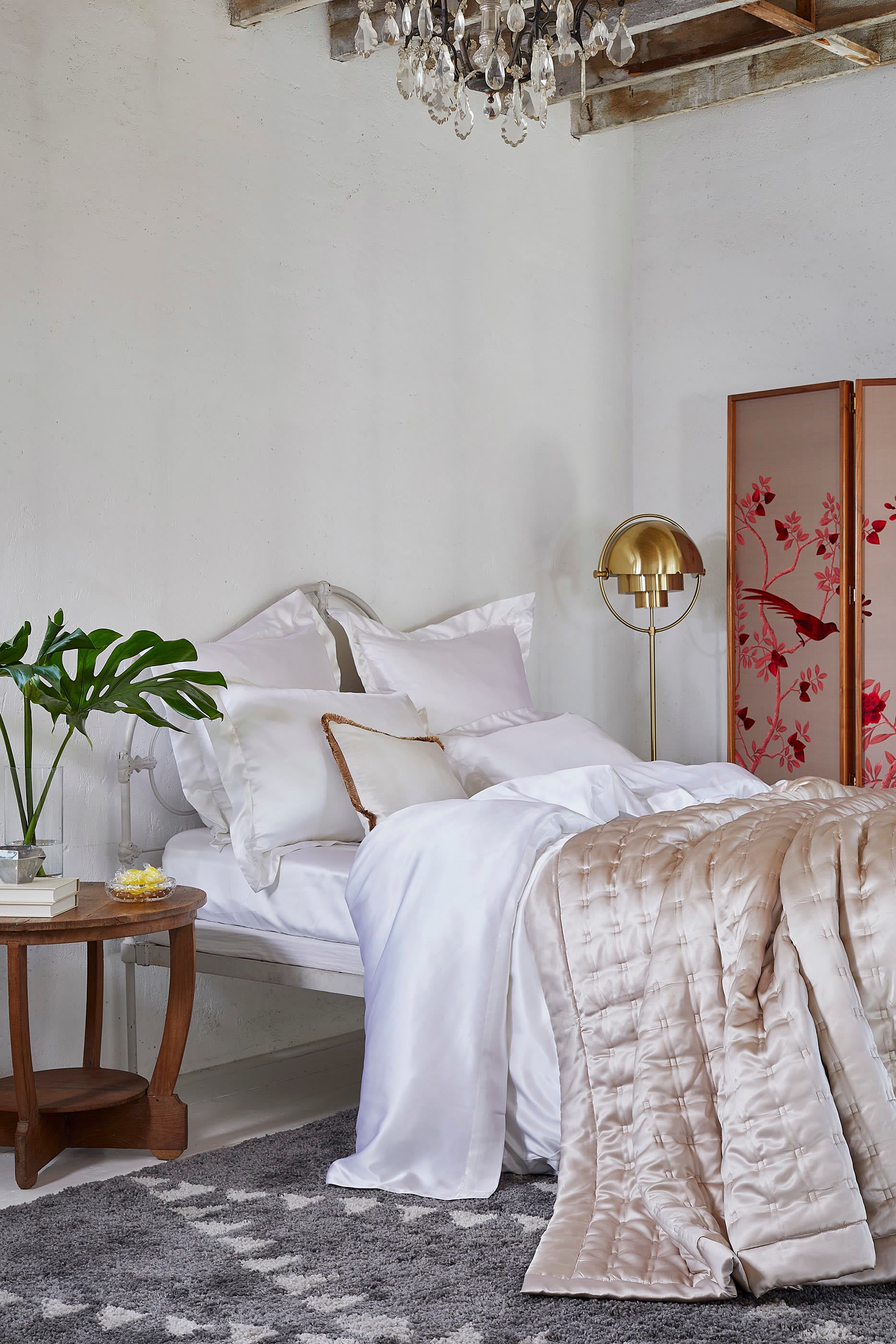 Silk Signature Pillowcase