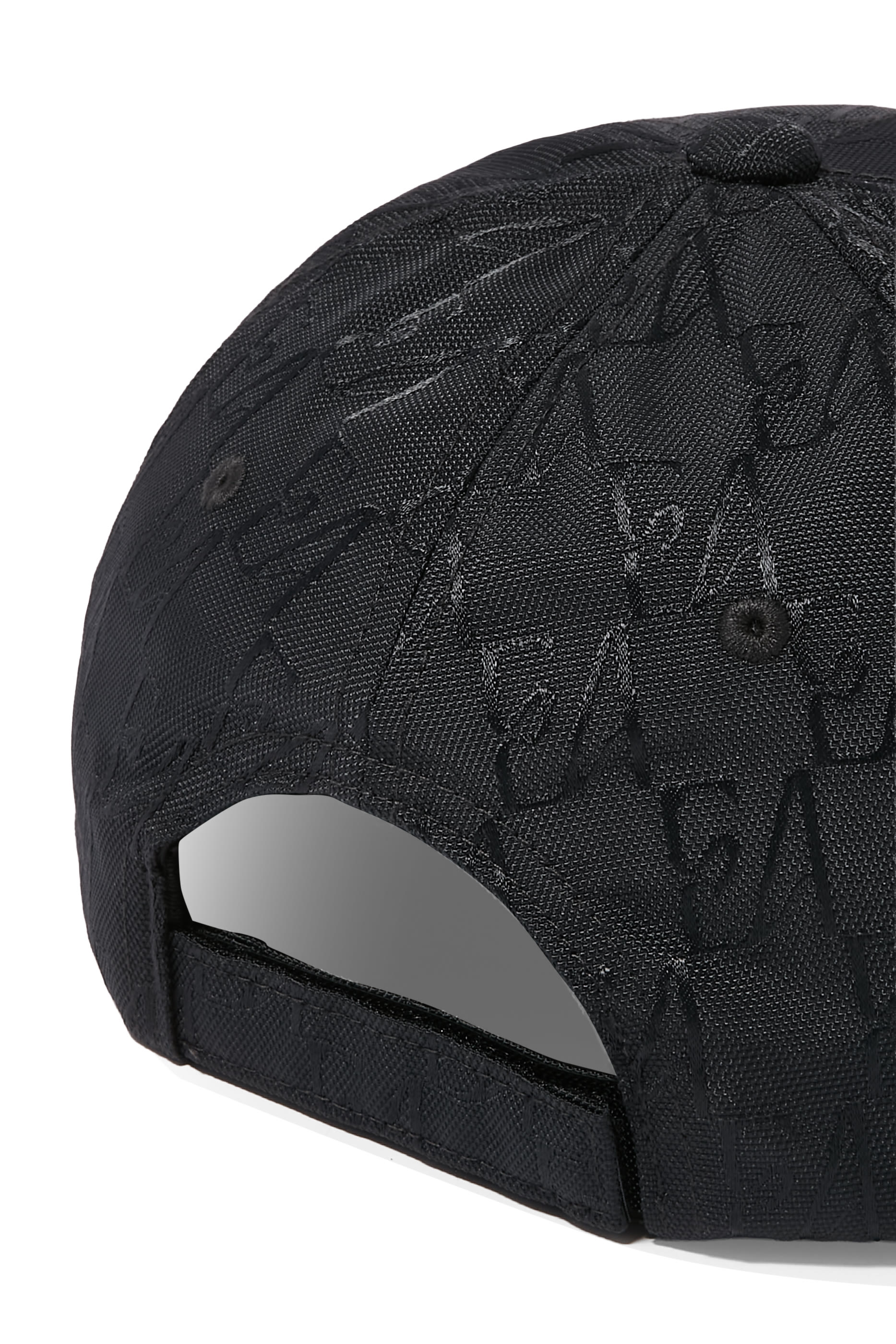Embossed Logo Pattern Baseball Hat