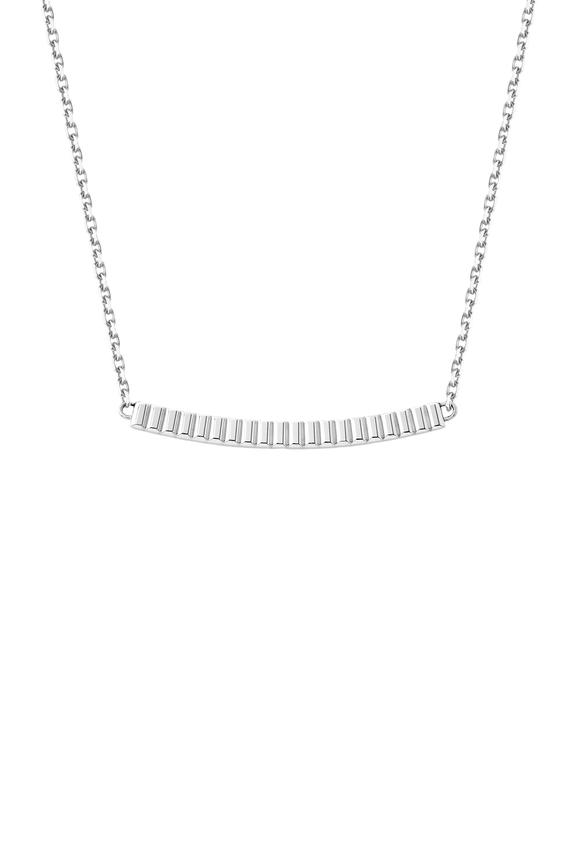  Quatre Grosgrain Pendant Necklace, 18k White Gold