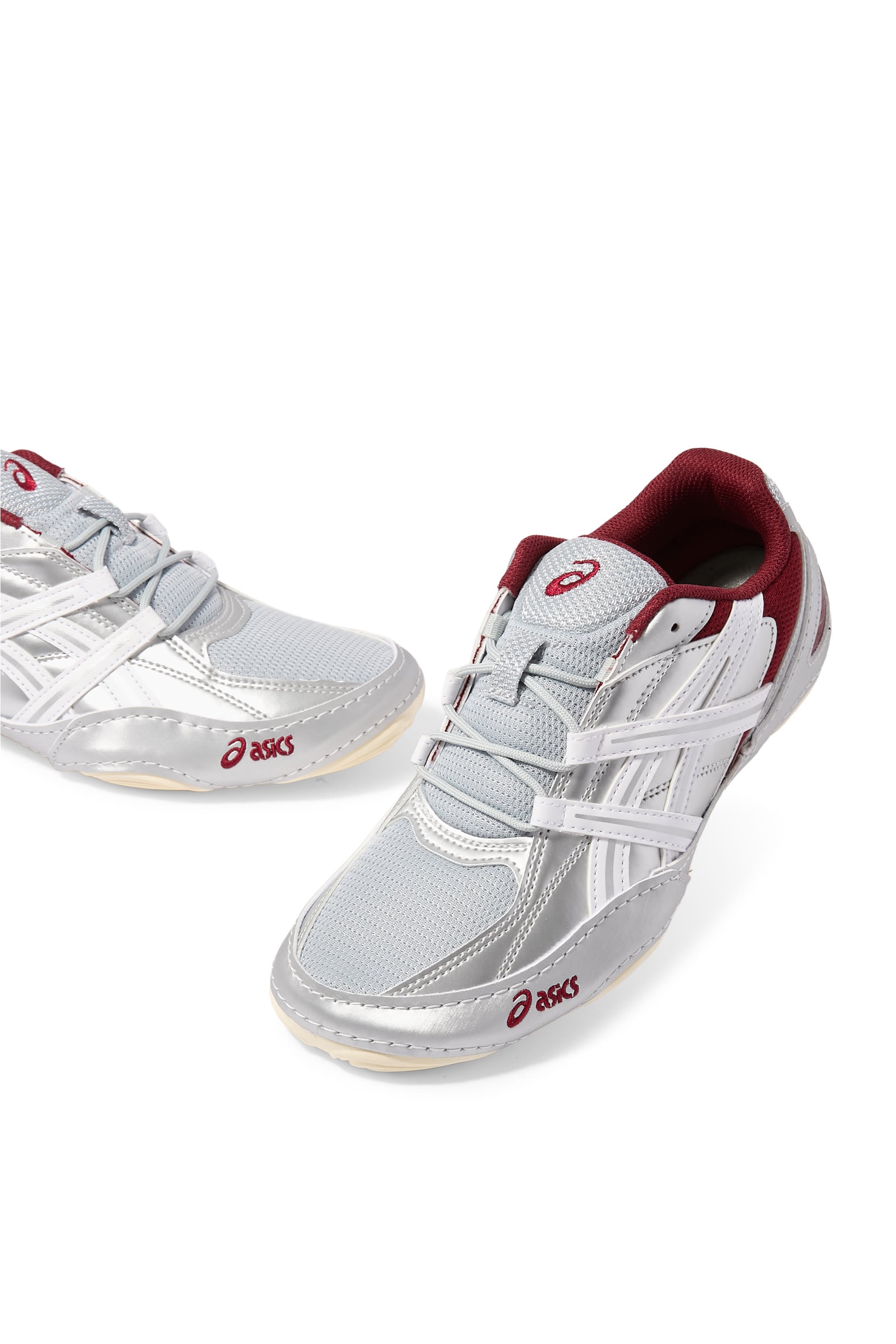  Hypersync™ Low Top Sneakers