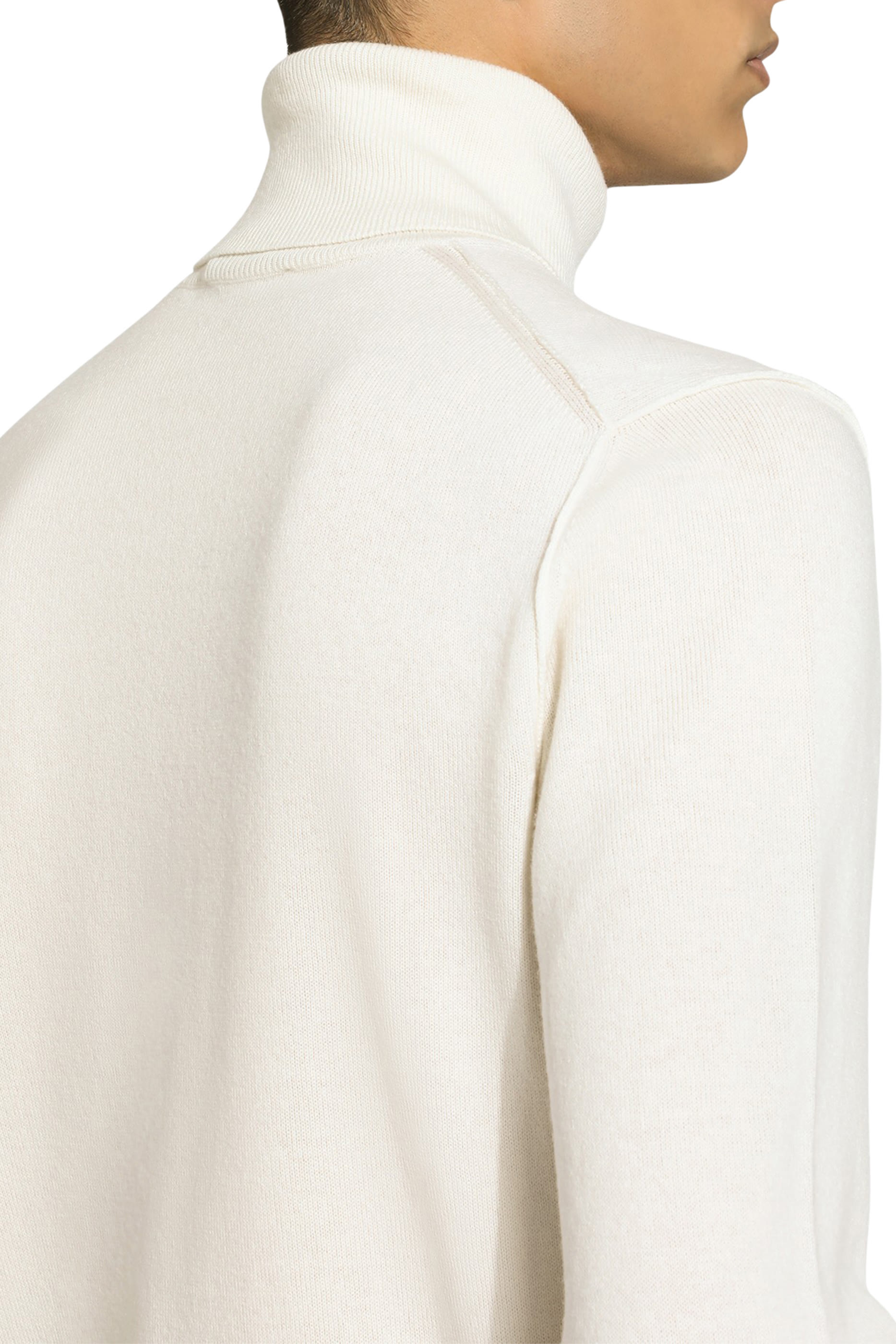 Wool Turtle-Neck Sweater