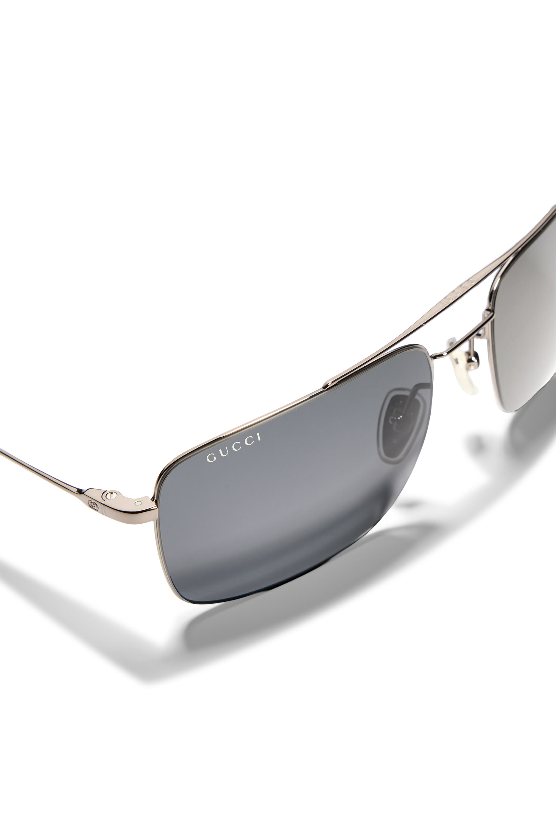 Low Nose Bridge Fit Navigator Sunglasses