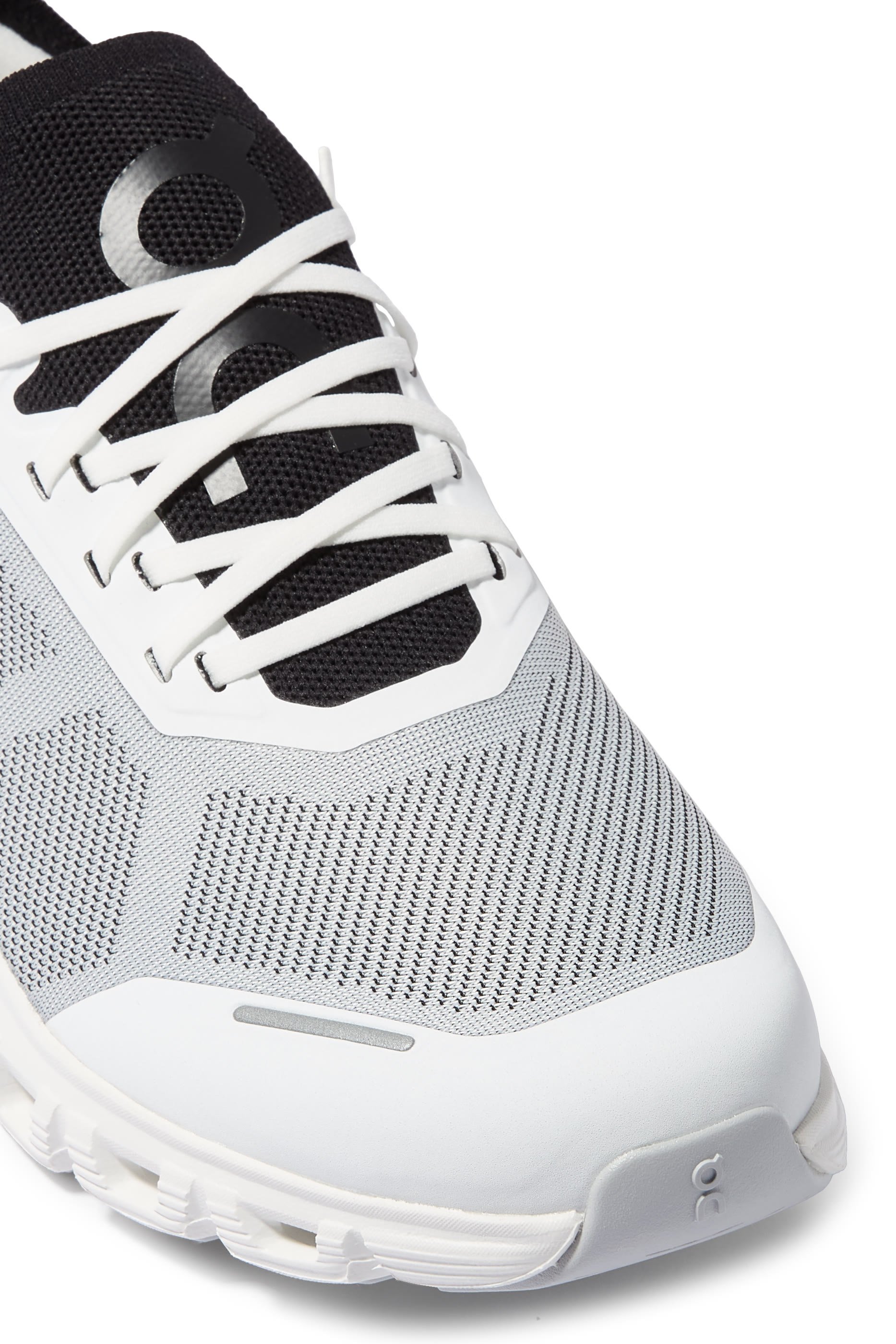 Cloud 6 Versa Sneakers