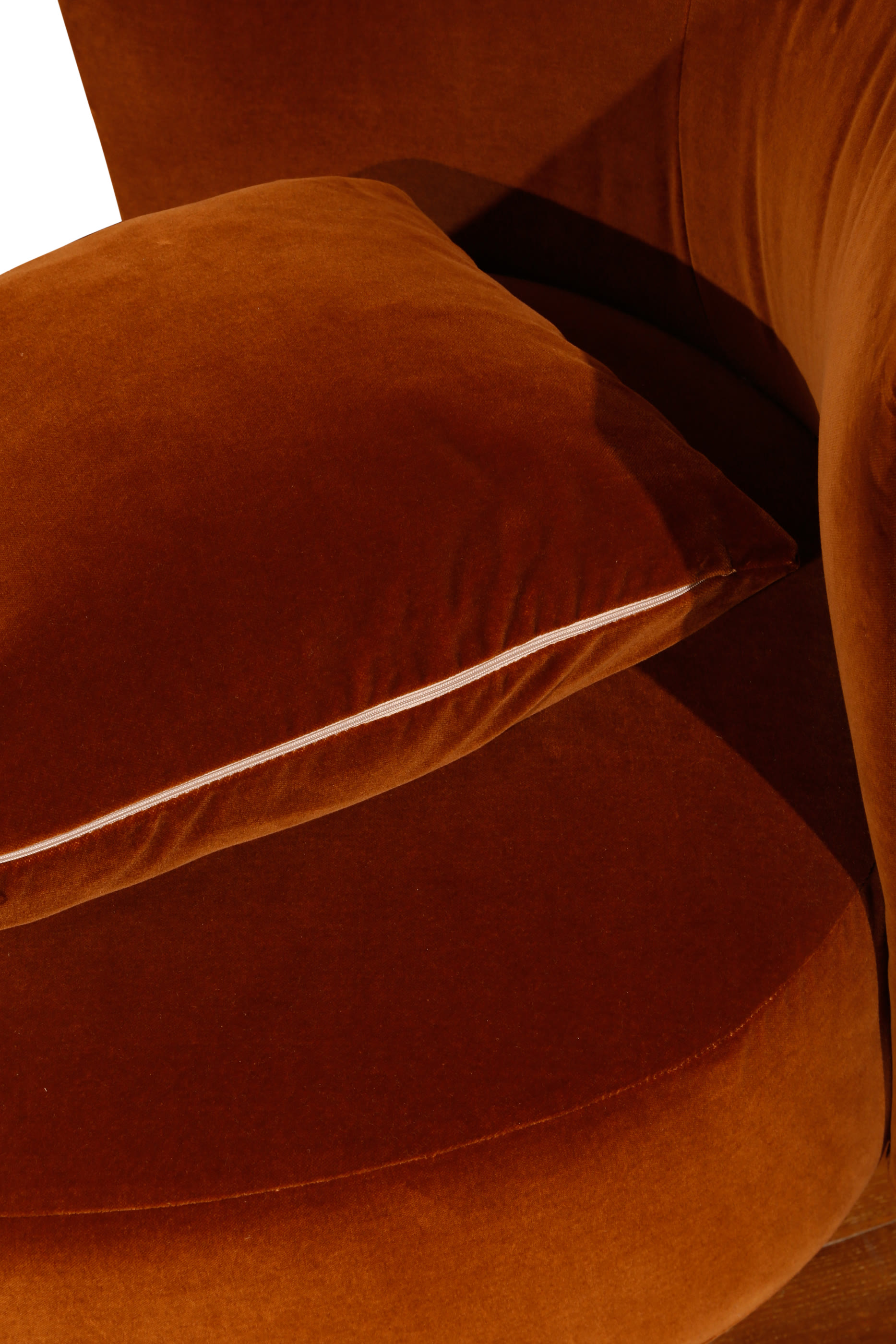 Petite Fleur Right Facing Swivel Armchair