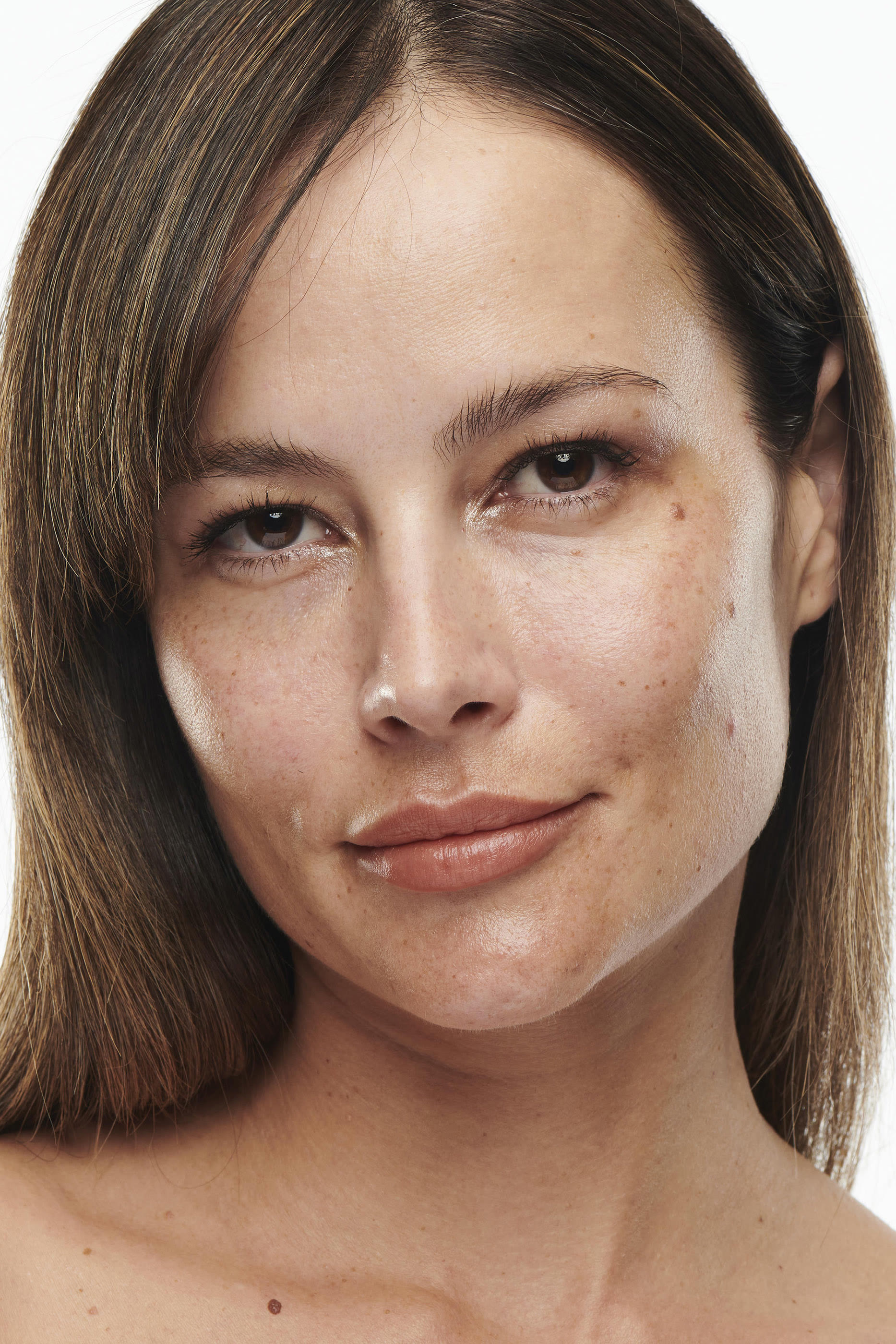 Studio Radiance Serum-Powered Foundation, 30ml