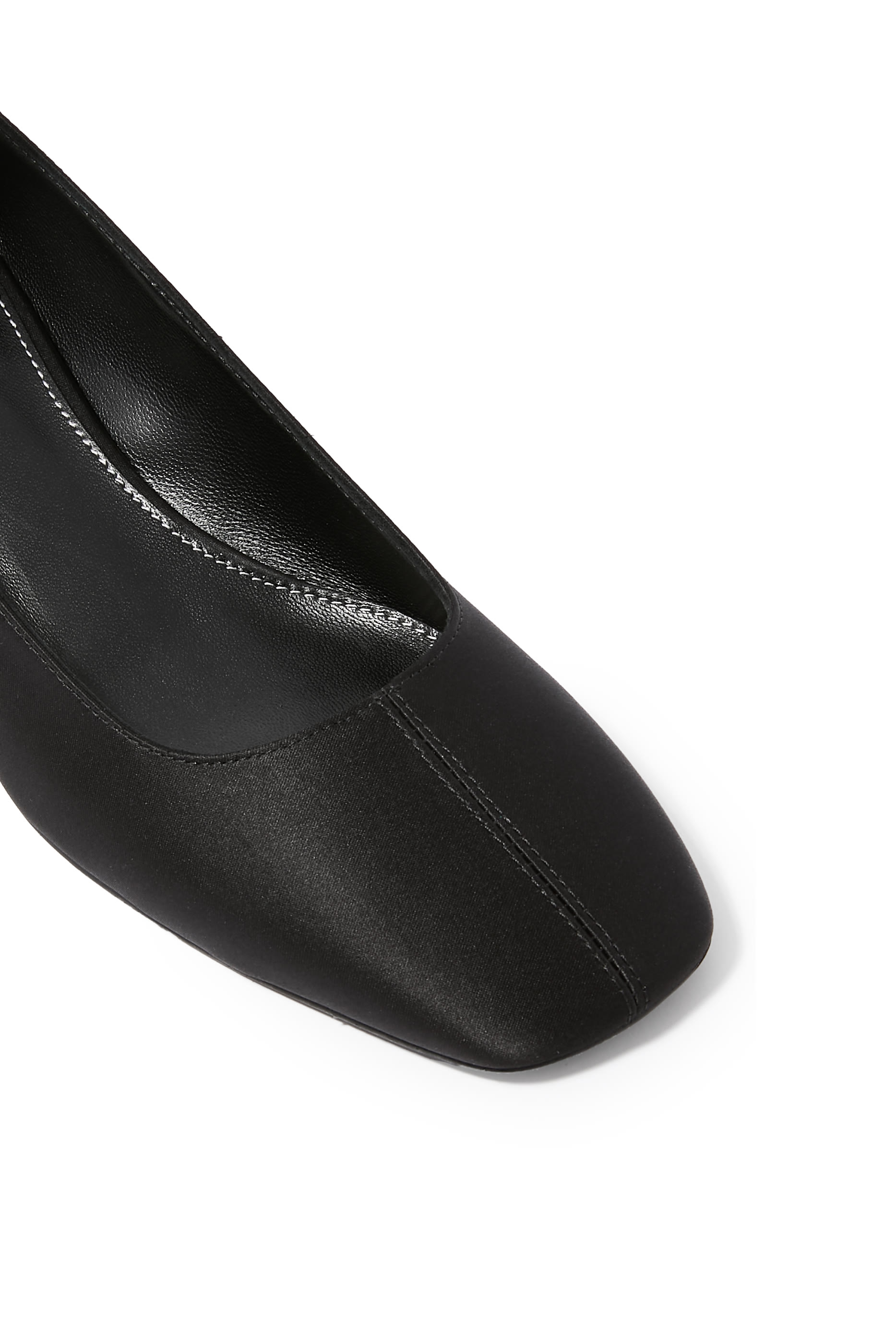  Anklet 35 Satin Pumps