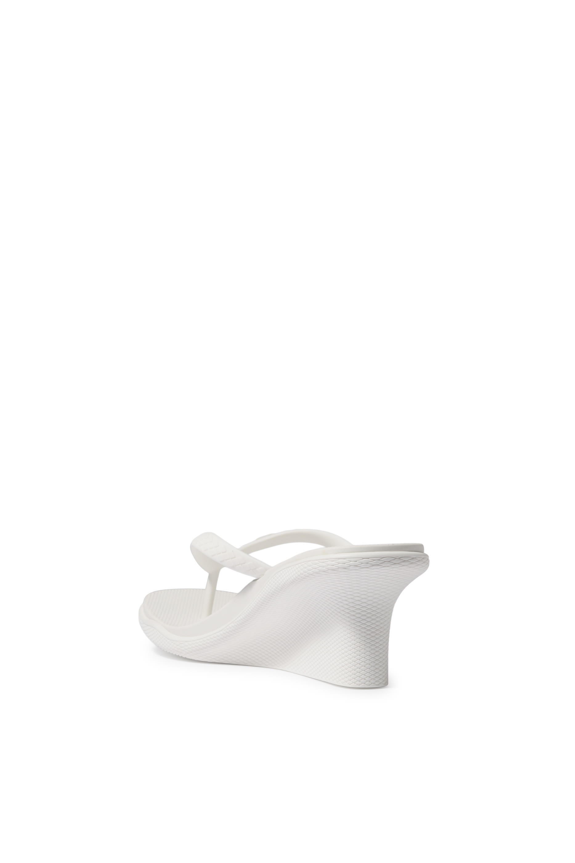 Pilar Wedge Thongs