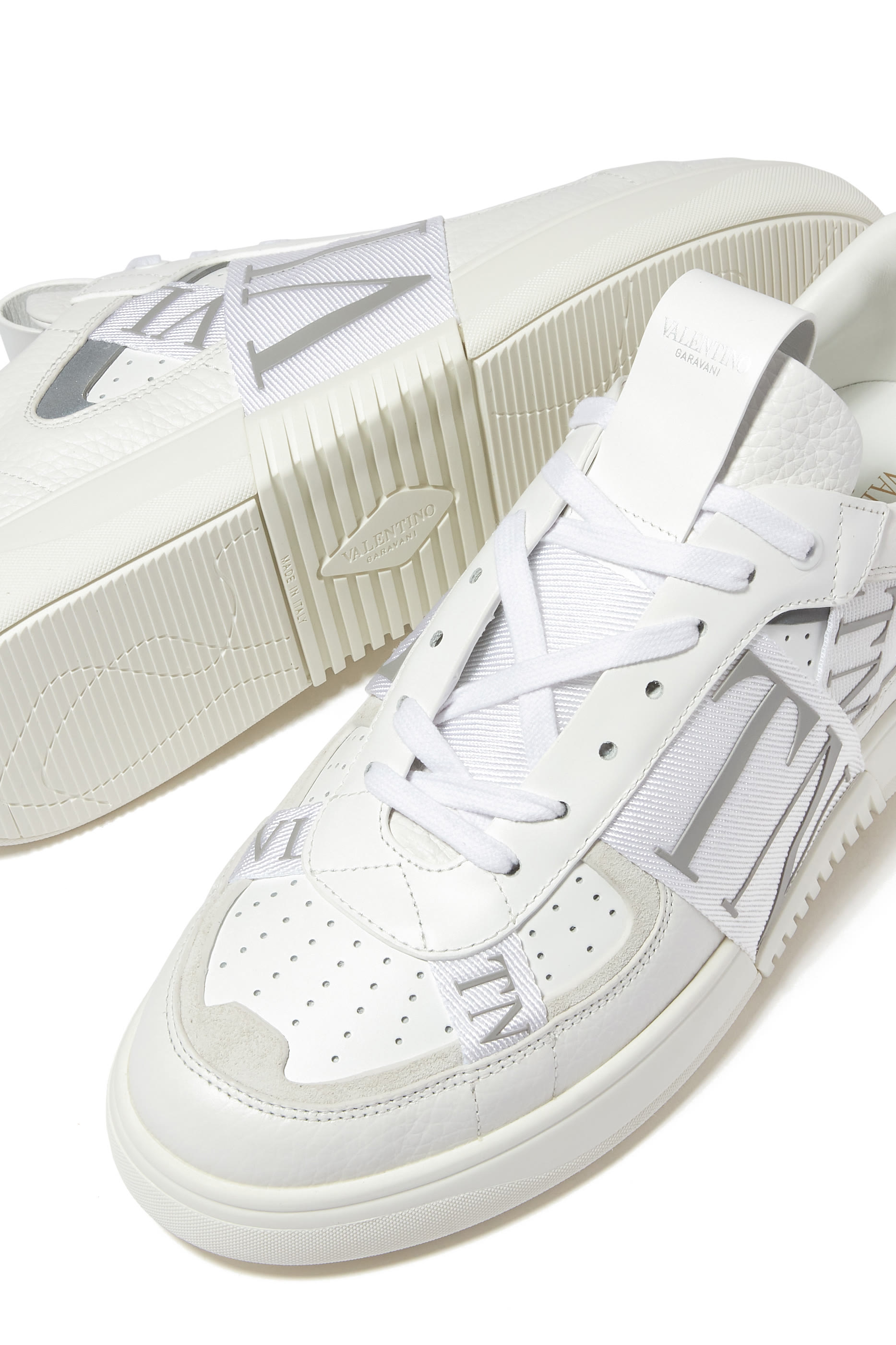 VL7N Leather and Suede Sneakers