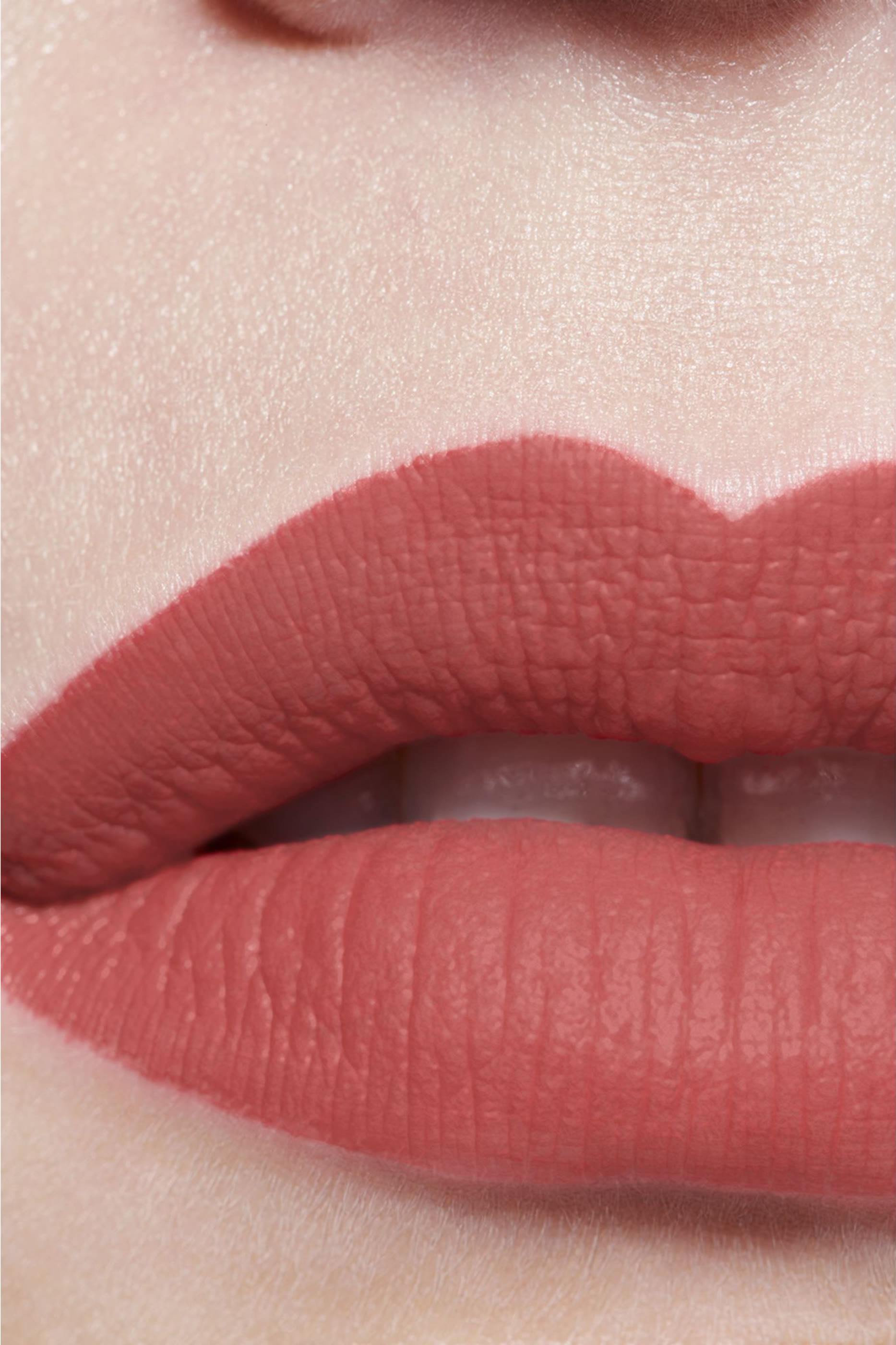 Chanel Rouge Allure Liquid Velvet Ultrawear Intense Matte Liquid Lip Colour