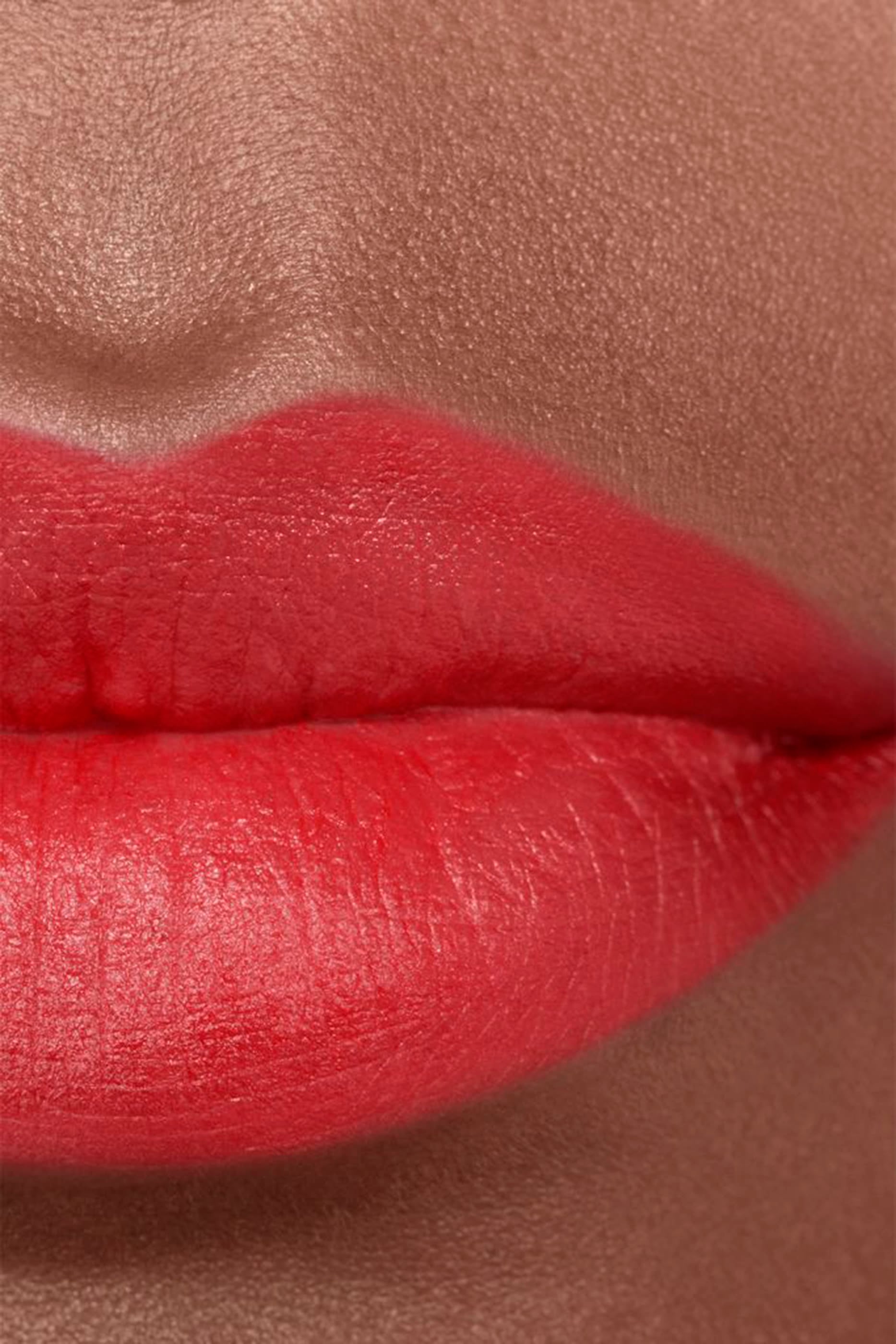 Rouge Allure Velvet Luminous Matte Lip Colour