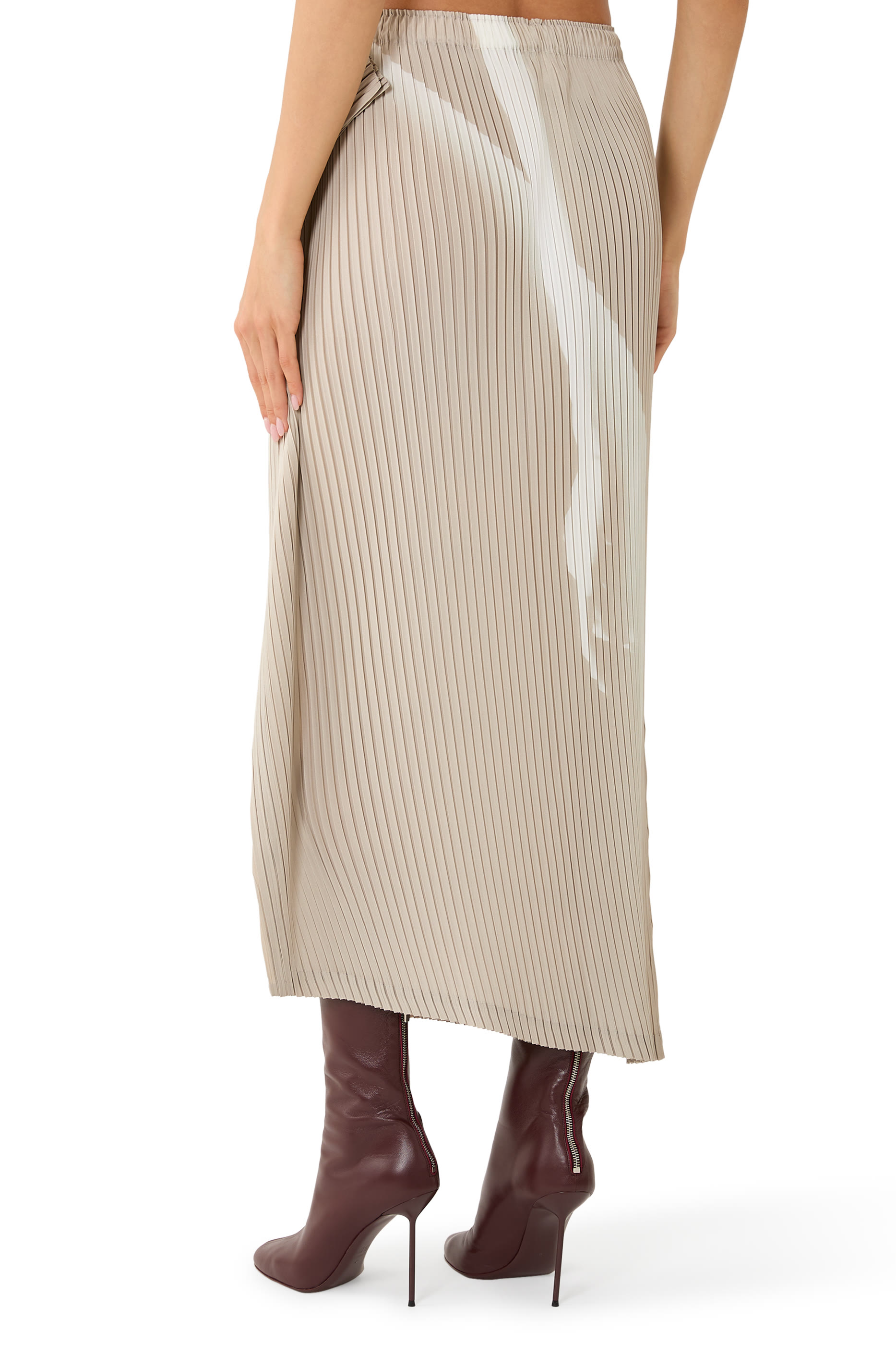 Hands of Lover Pleats Skirt