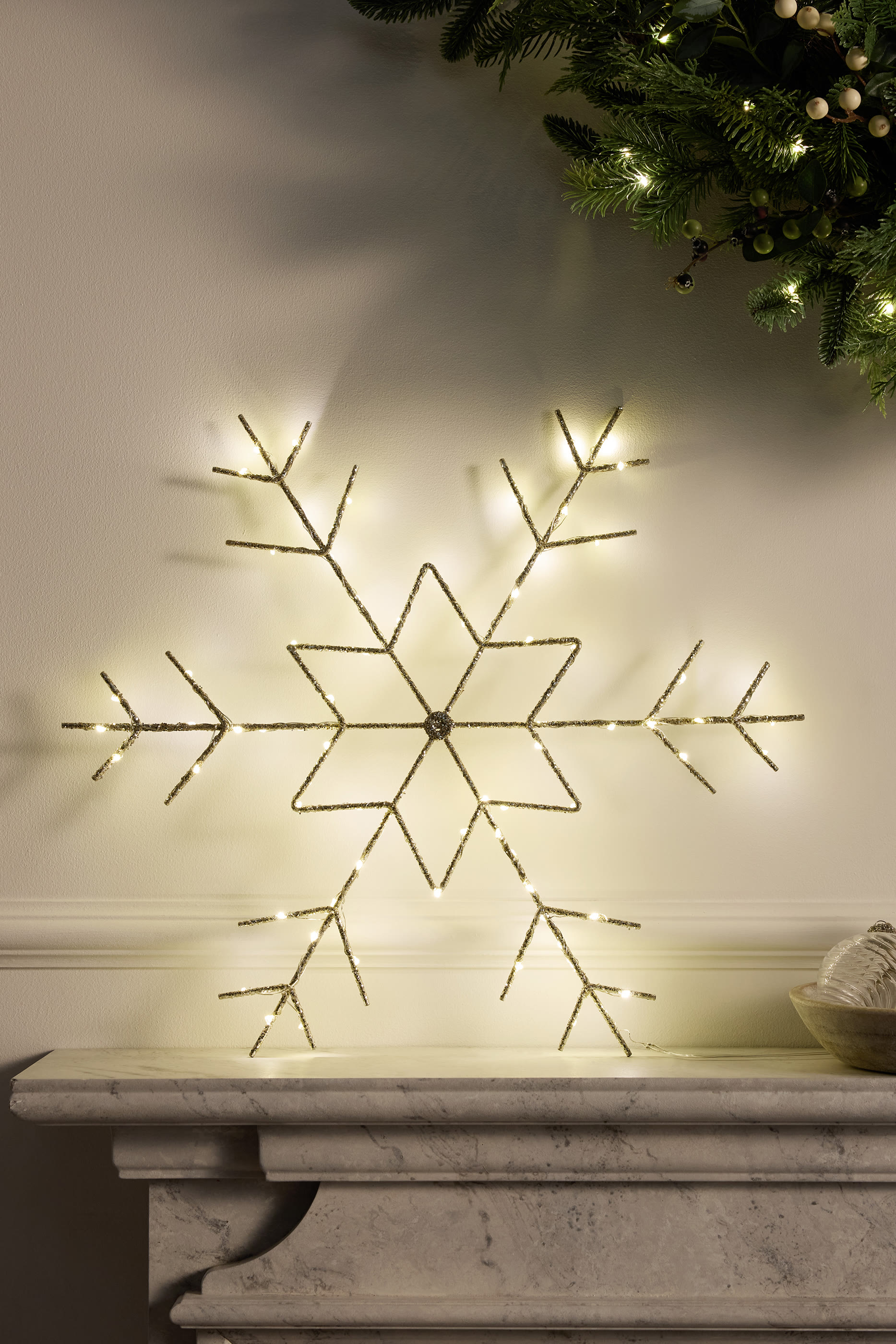 Light Up Snowflake Decoration