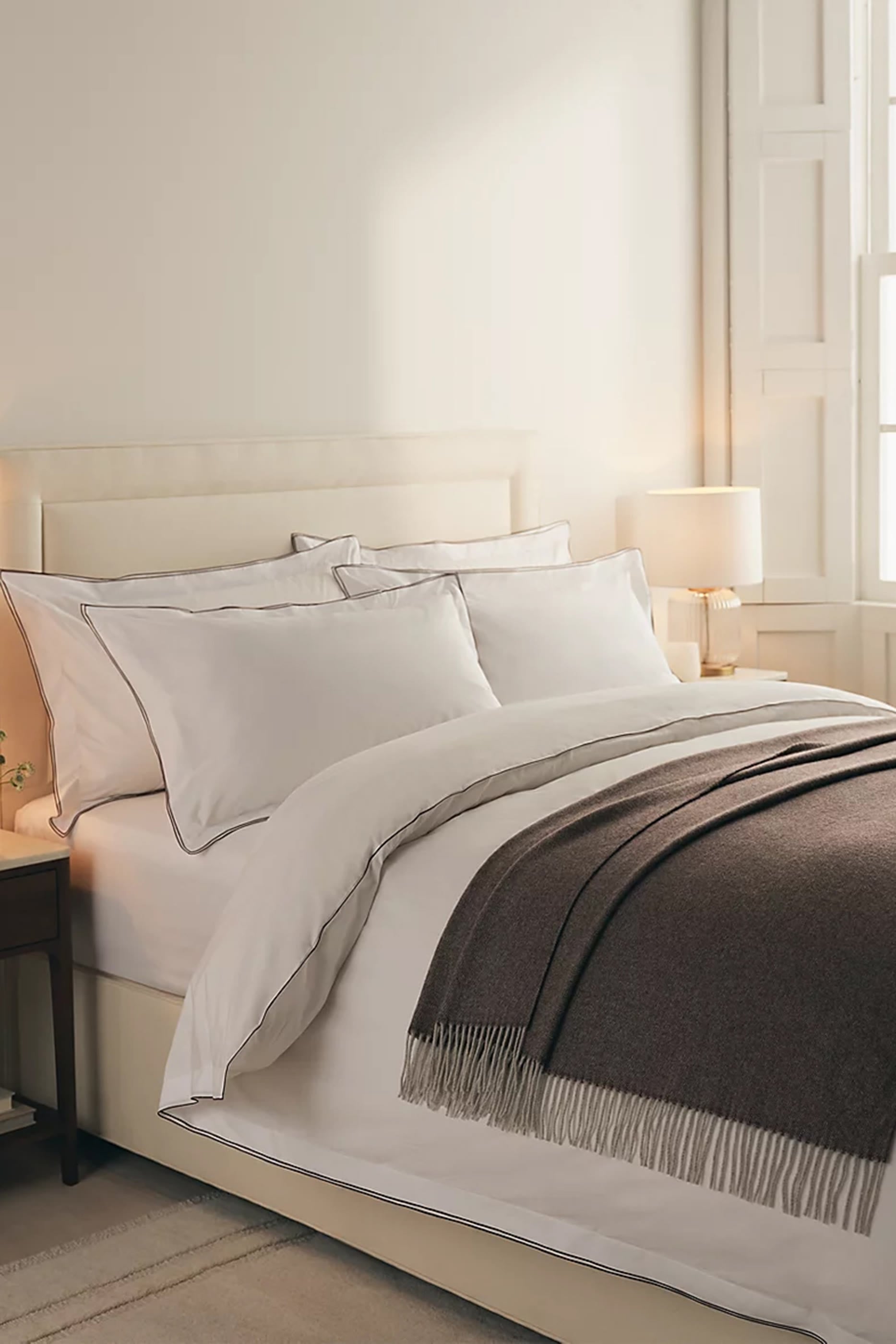 Luxury Wool-Cashmere Throw