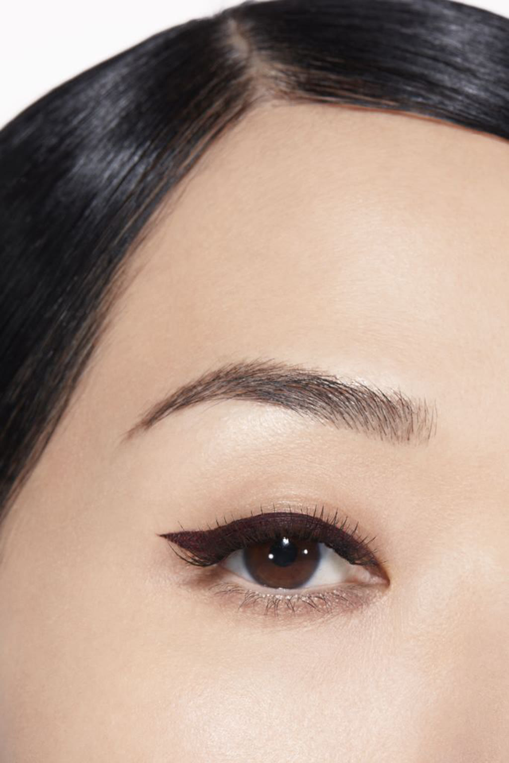 مستحضر 3 في 1 لتظليل الجفون وتحديد محيط العينين ورسمه STYLO OMBRE ET CONTOUR