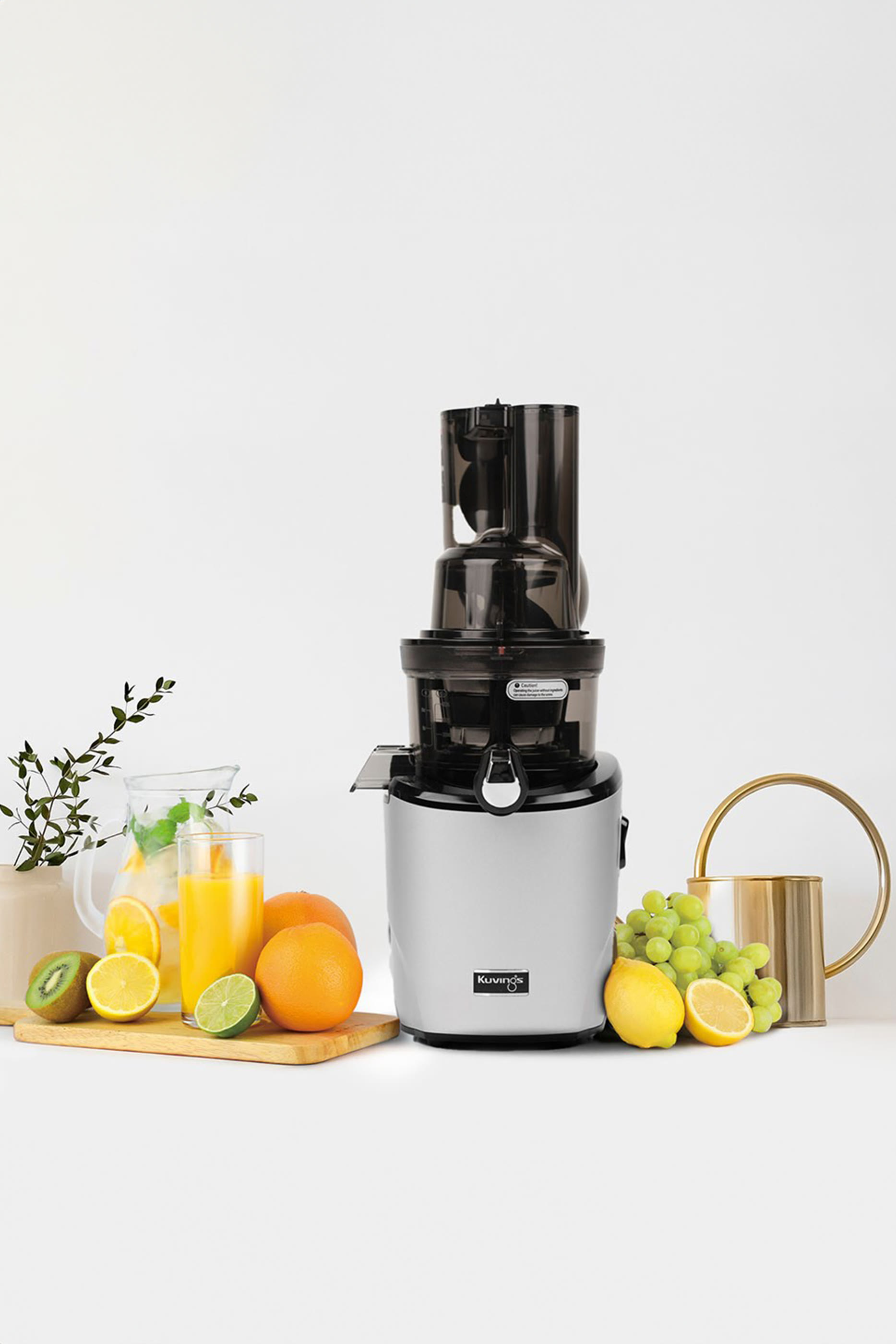 REVO830 Cold Press Juicer