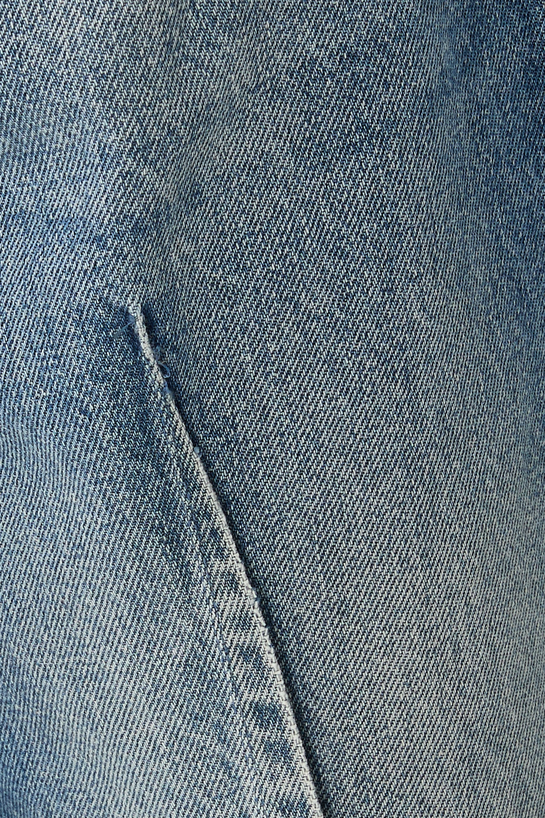 Barrel-Leg Jeans