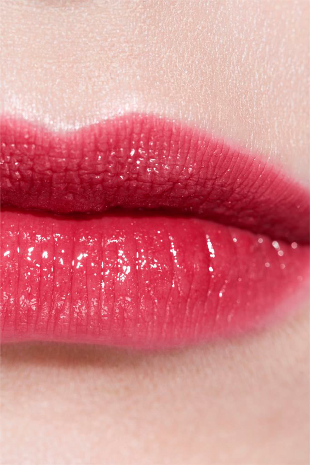 أحمر شفاه ROUGE COCO FLASH Colour, Shine, Intensity In A Flash