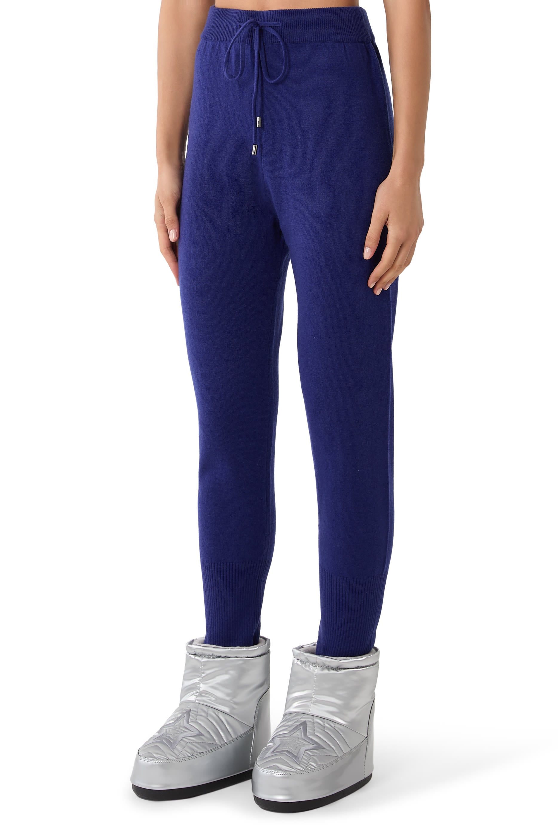  Tapered Pants