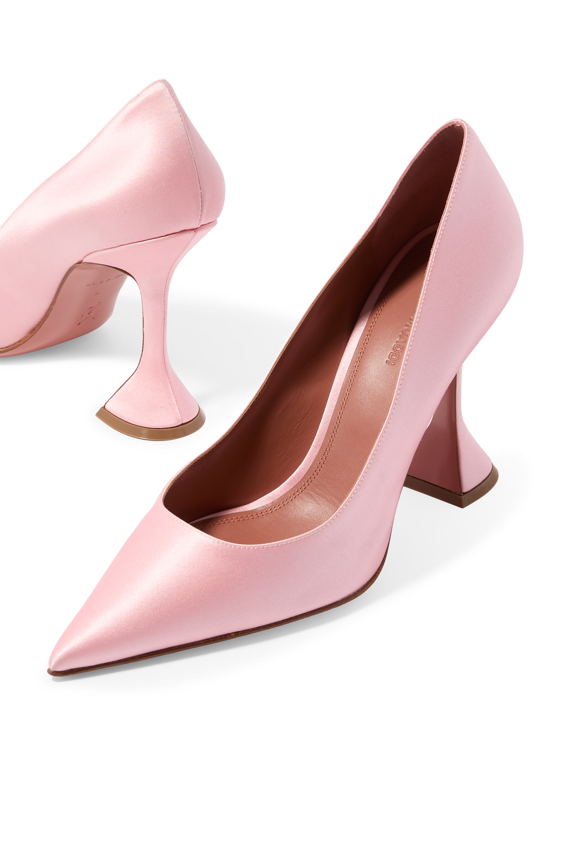 Ami 95 Pumps