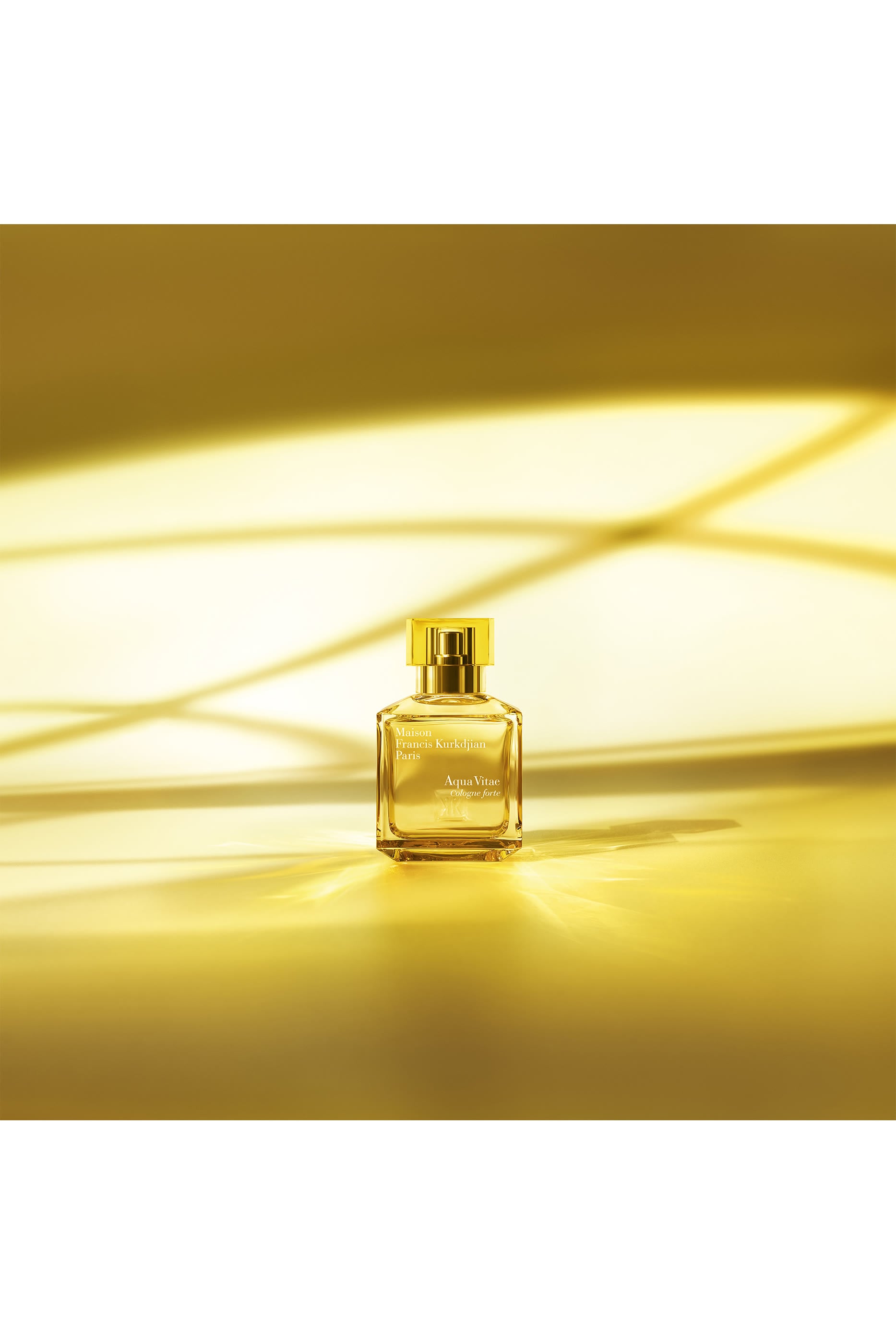 ماء عطر اكوا فيتاي كولون فورت