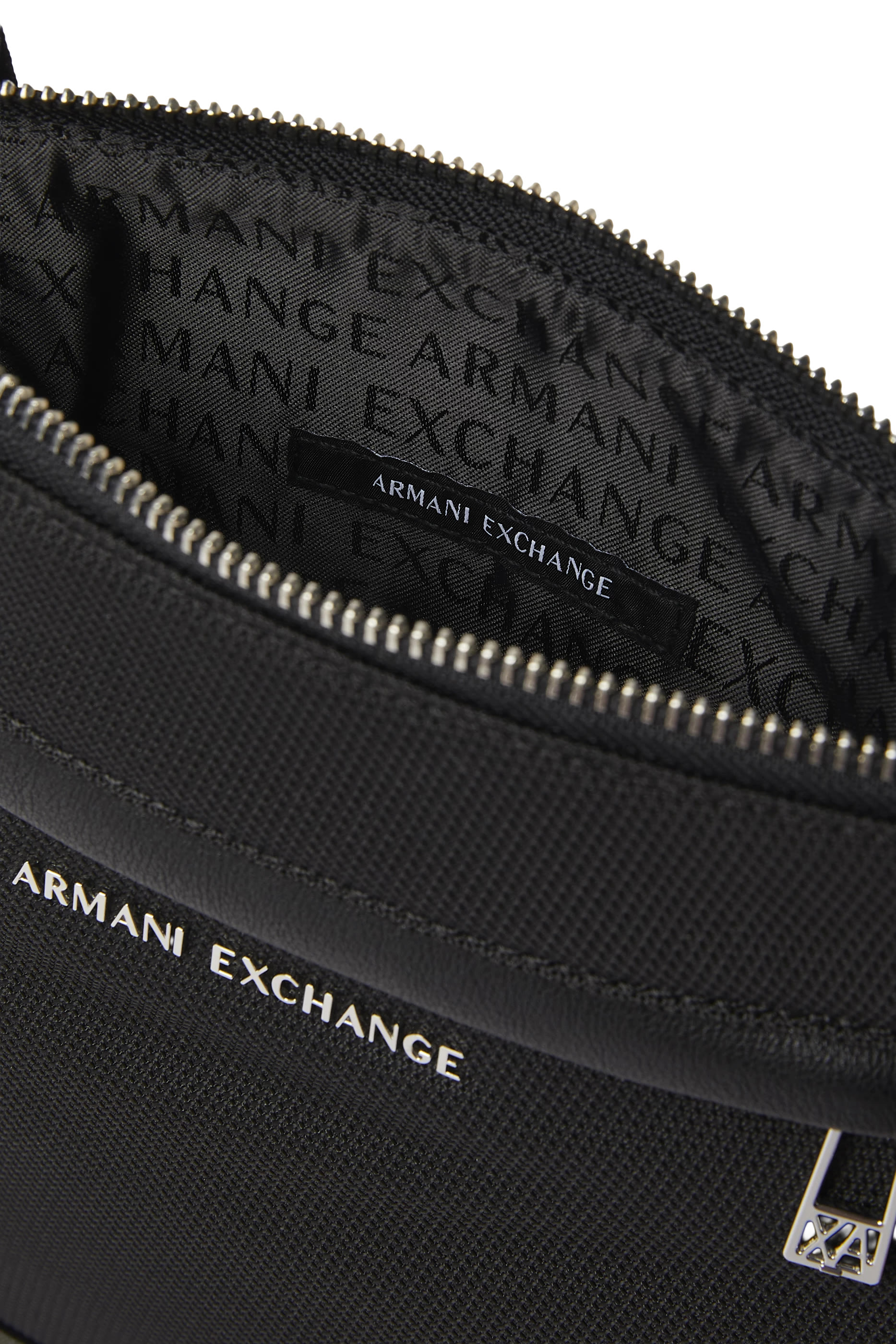 Singapore Crossbody Bag 