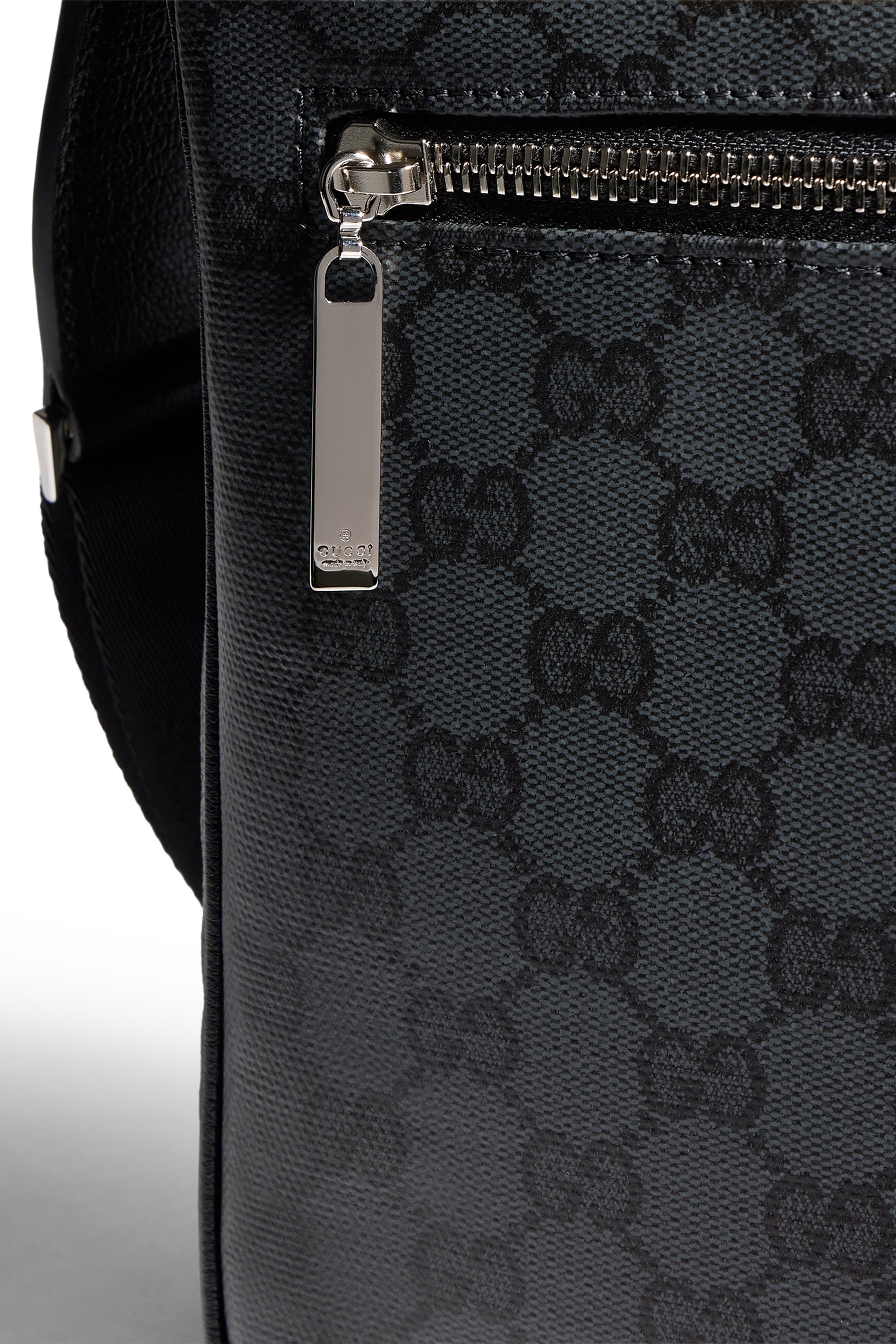 Essence Classic Small Crossbody Bag 