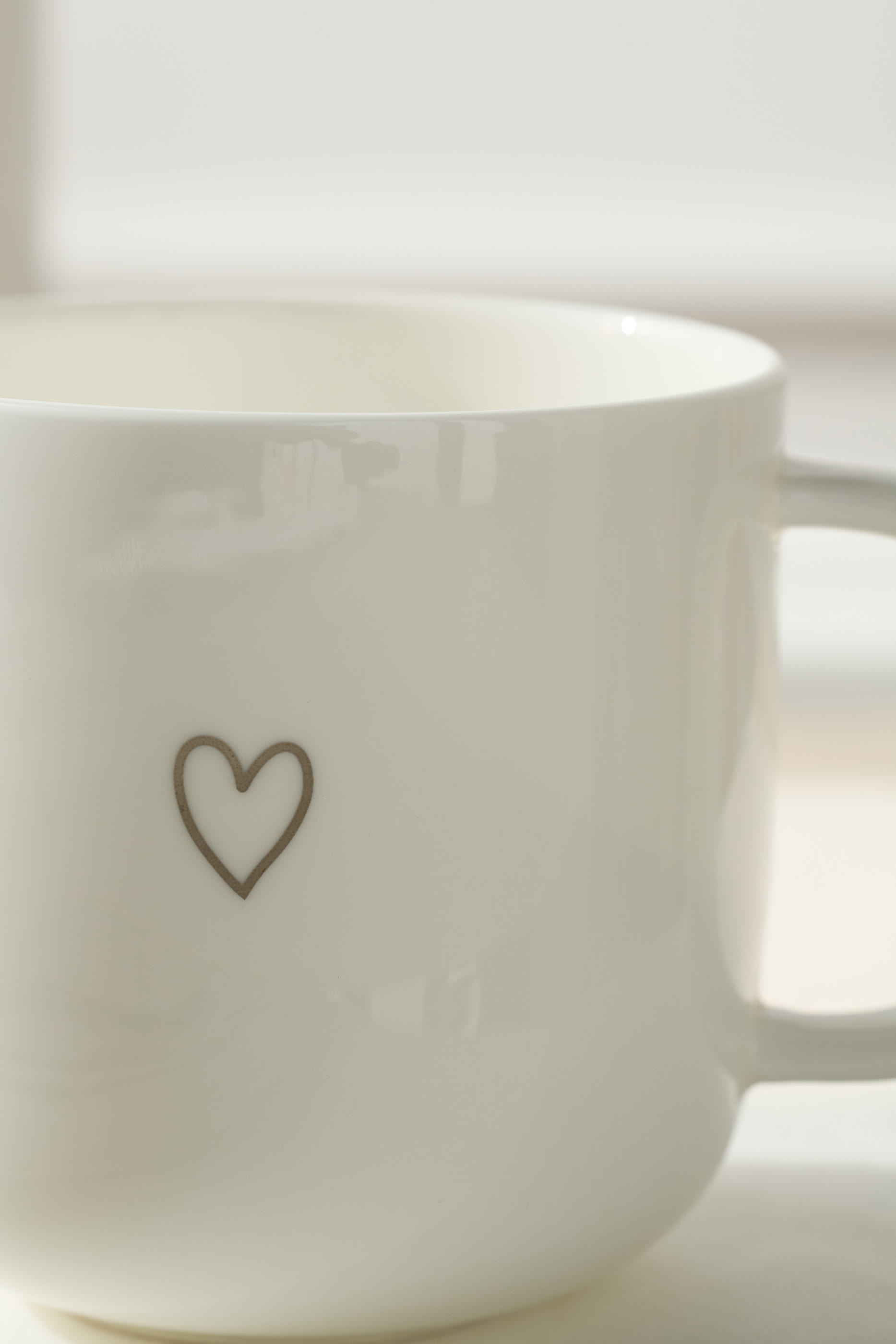 Bone China Silver Heart Mug