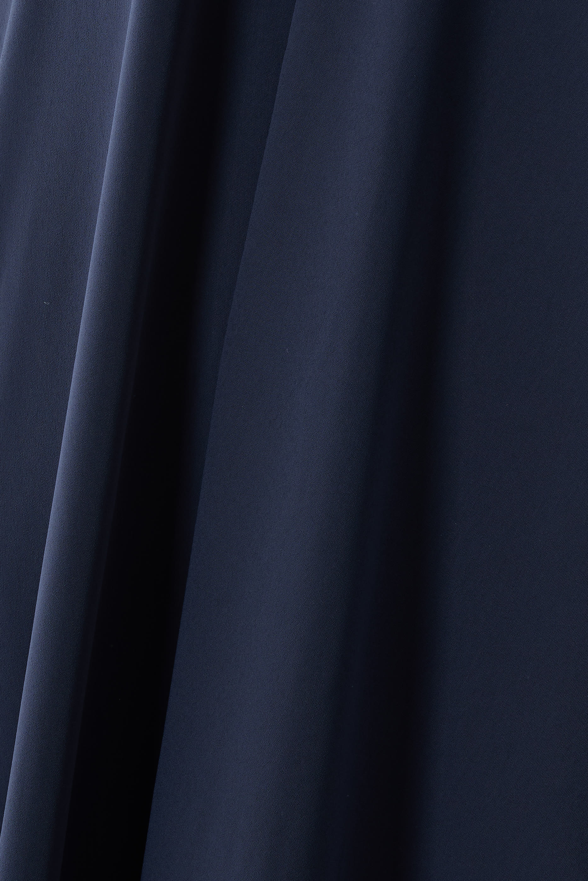  V-Neck Midi Dress