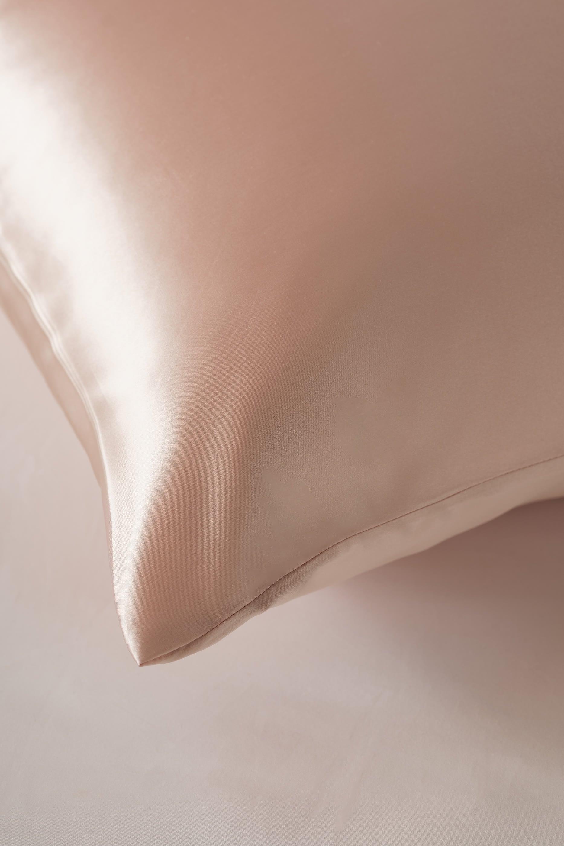 Silk Hair & Skin Beauty Pillowcase