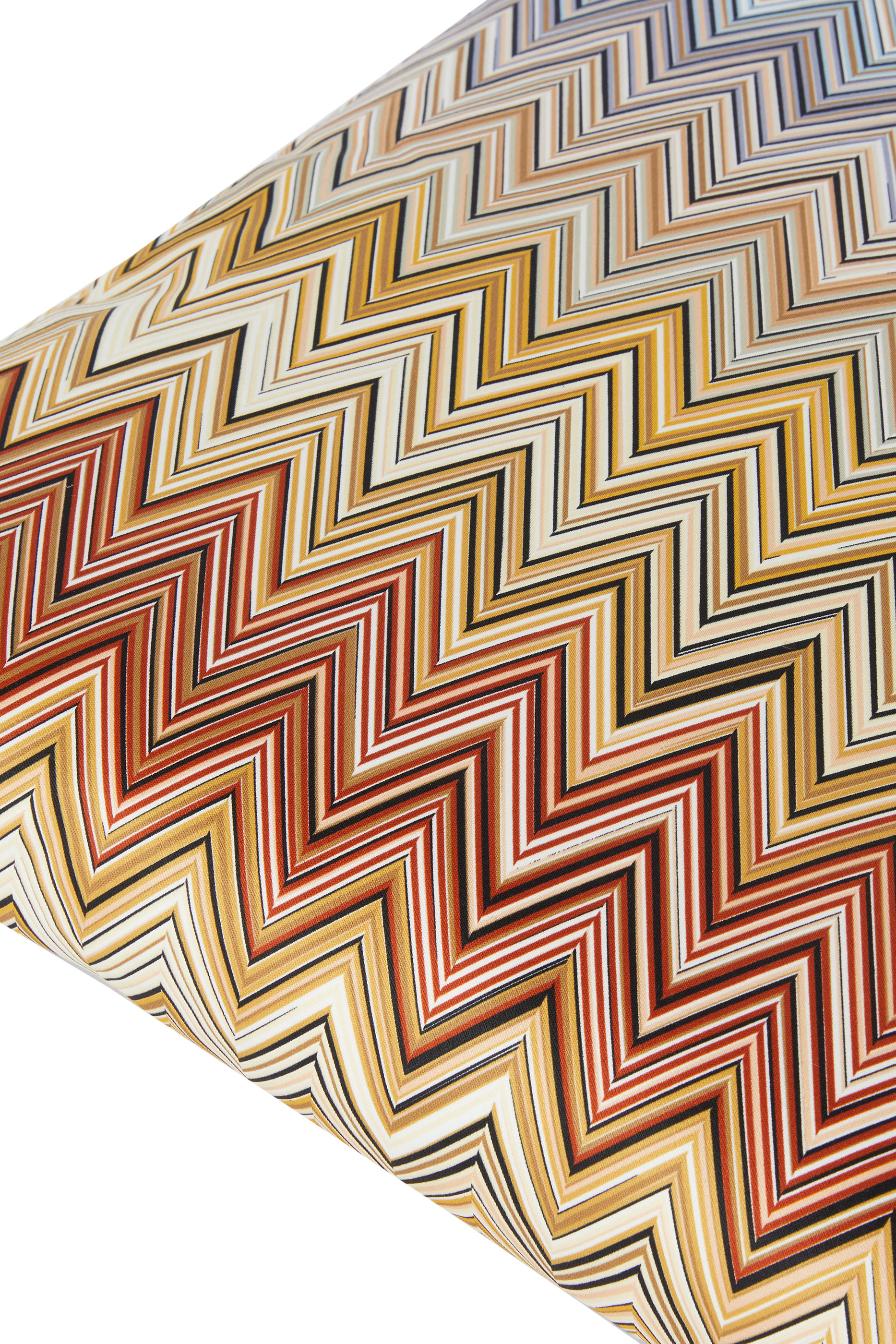 Jarris Cushion