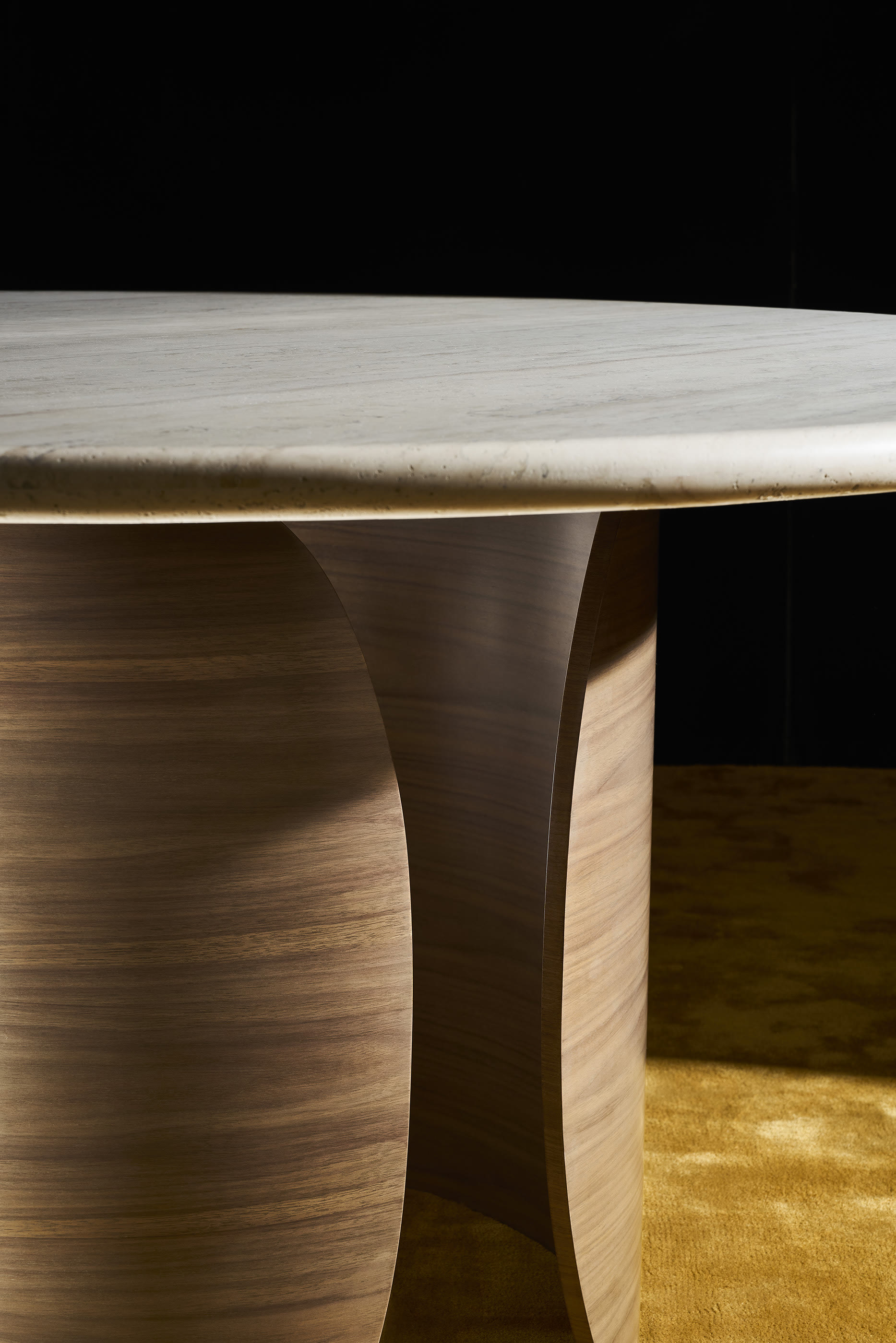 Fleur Dining Table